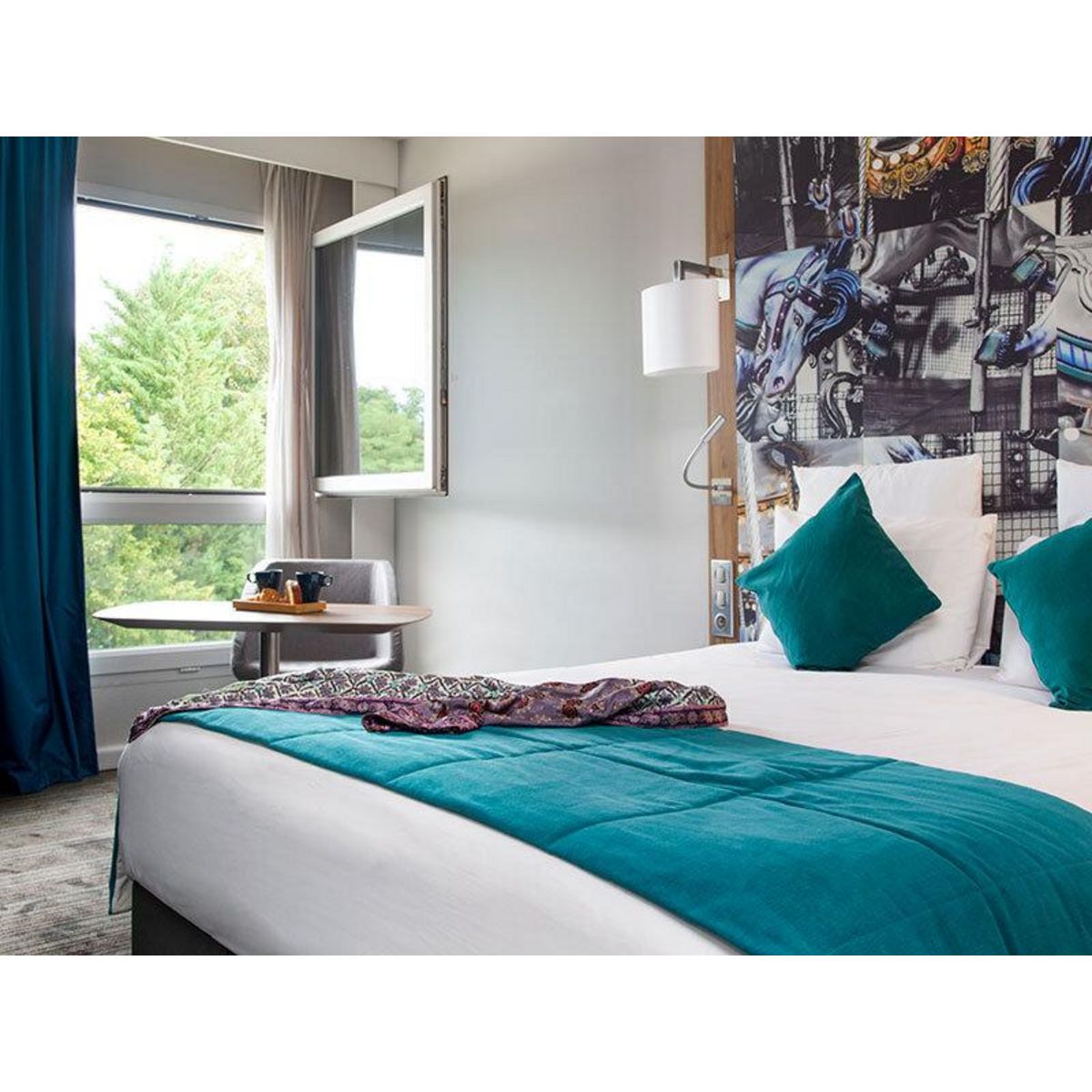 Smartbox 2 jours en hôtel 4* près du château de Fontainebleau avec accès au bassin intérieur chauffé - Coffret Cadeau Séjour