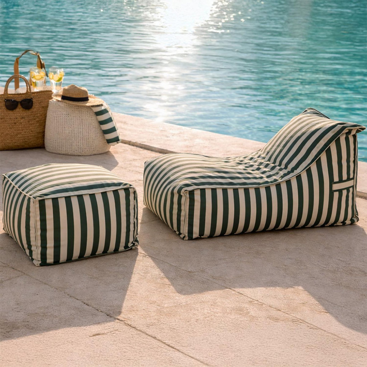 CONCEPT USINE Ensemble de poufs d'extérieur rayés vert déperlant POSITANO