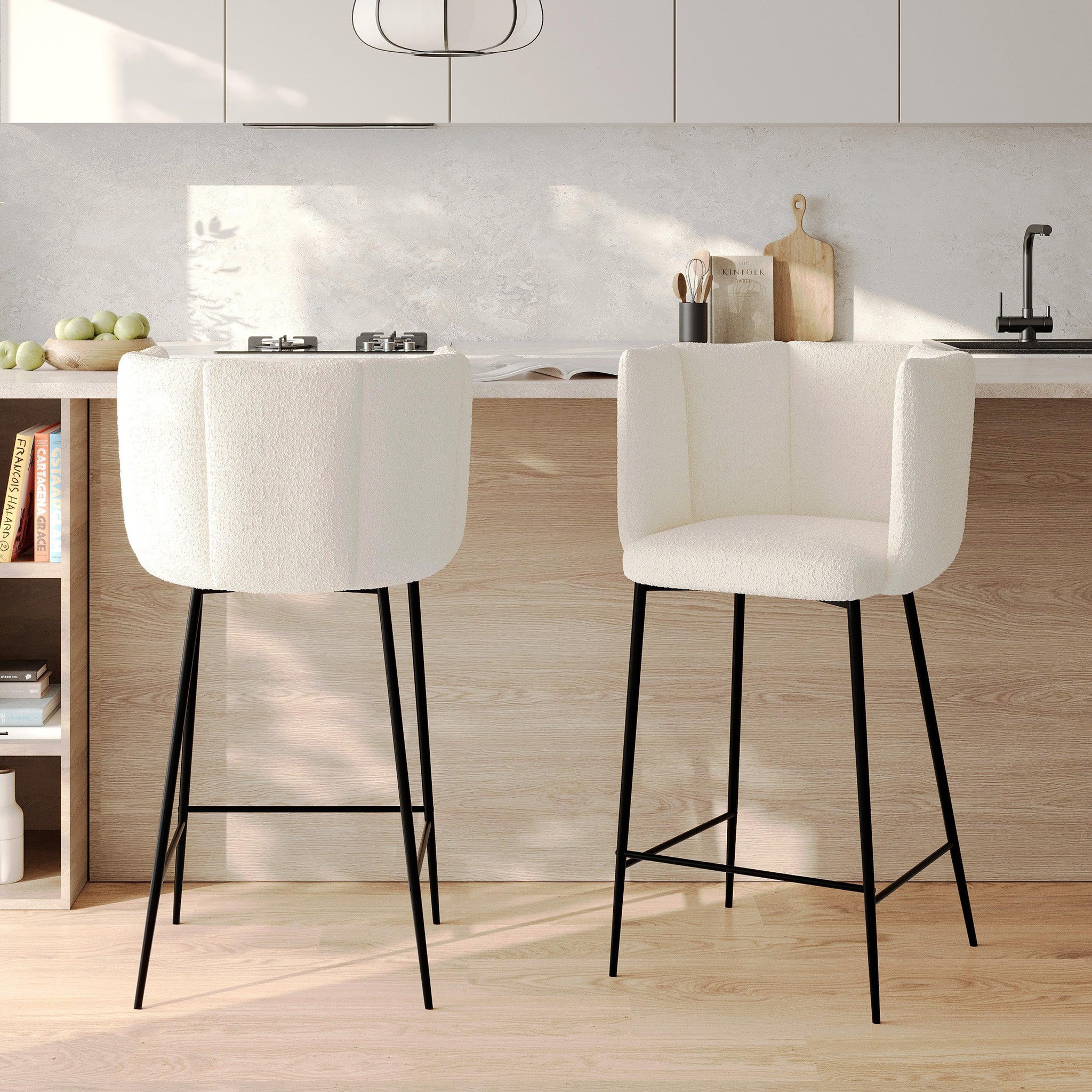 Voir la diapositive 2 : MAISON PAVANE Lot de 2 chaises pour îlot central 67 cm en tissu bouclé beige-rosy