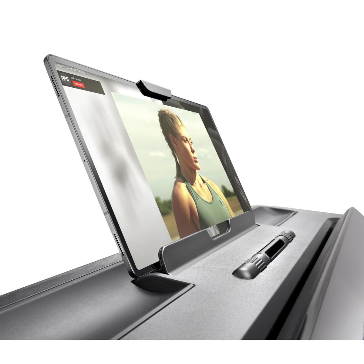 Reebok Tapis de Course motorisé - Reebok - Modèle FR30z Floatride - Maison/Appartement - LED - Vitesse 1 à 20 km/h - Vert