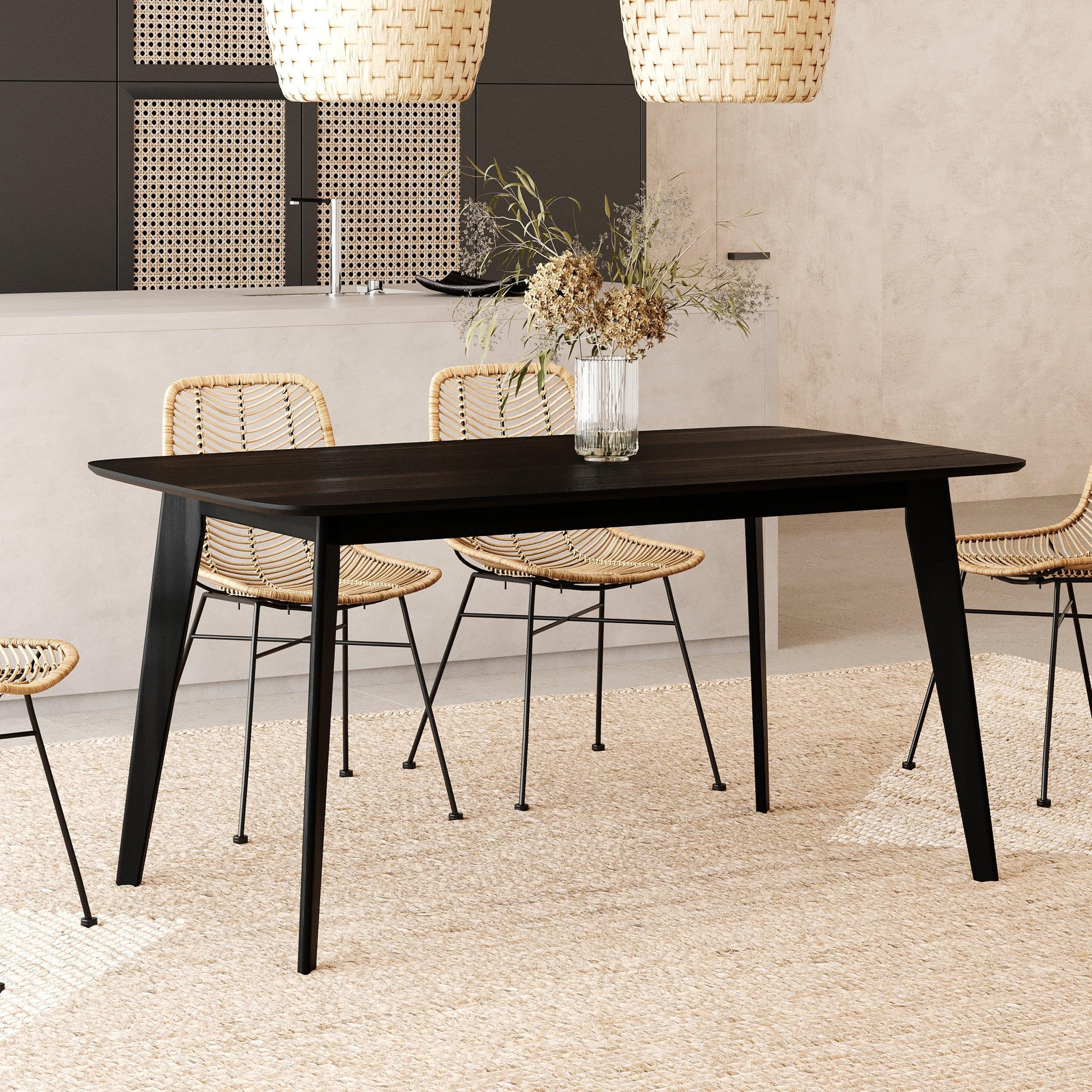 Voir la diapositive 2 : MAISON PAVANE Table rectangulaire 6 personnes en bois noir 150 cm-oman
