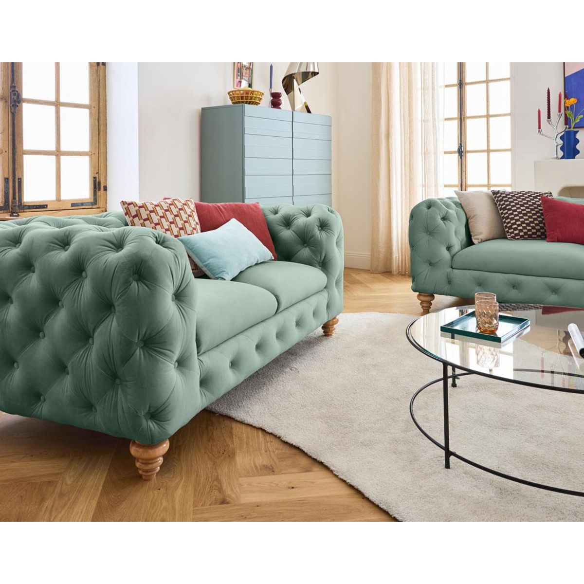 LISA DESIGN Walter - canapé 2 places chesterfield en velours - pieds bois