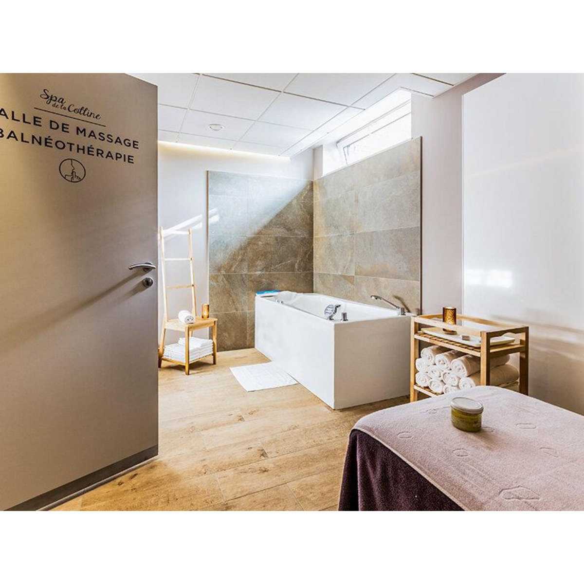 Smartbox Pause relaxante en duo : 20 min de massage et 20 min de balnéothérapie près de Colmar - Coffret Cadeau Bien-être