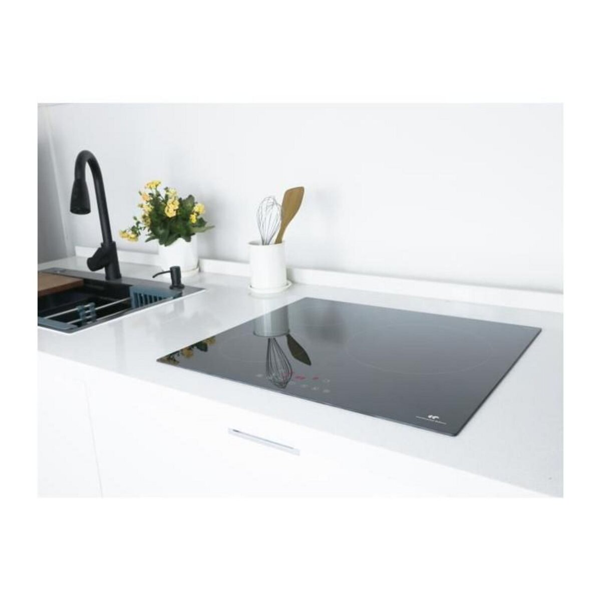 CONTINENTAL EDISON Table induction 3 zones, 6600W - 3 boosters - 3 minuteurs - noir
