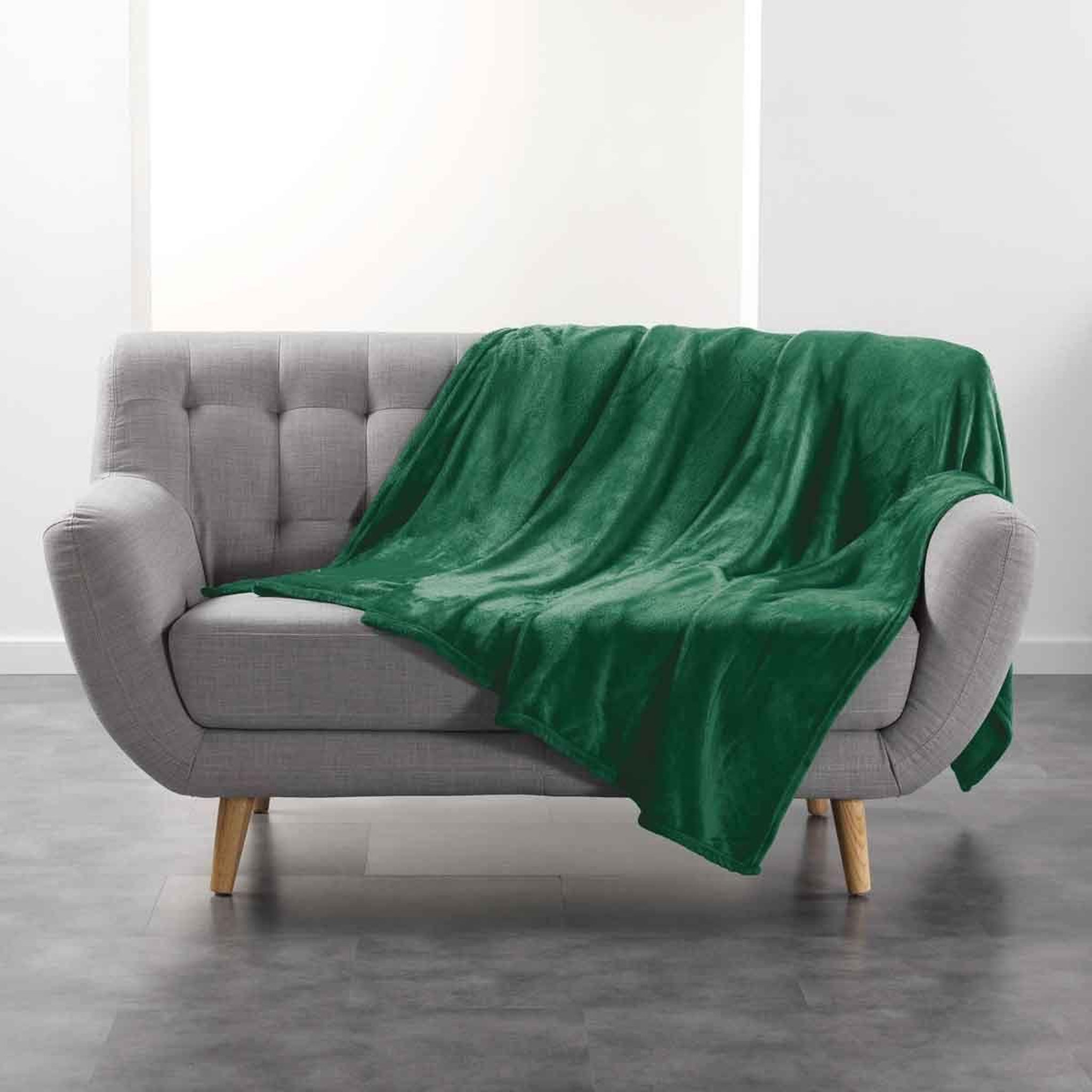 Voir la diapositive 1 : Douceur d'Intérieur Plaid uni en flanelle  flanou  180x220cm vert