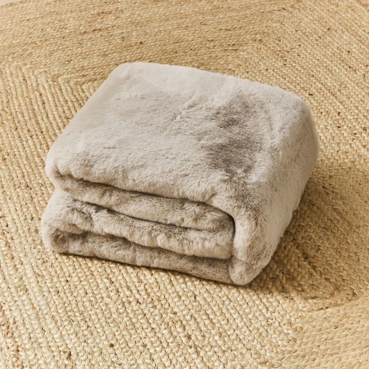 FUTURE HOME Plaid fausse fourrure 130x150 cm