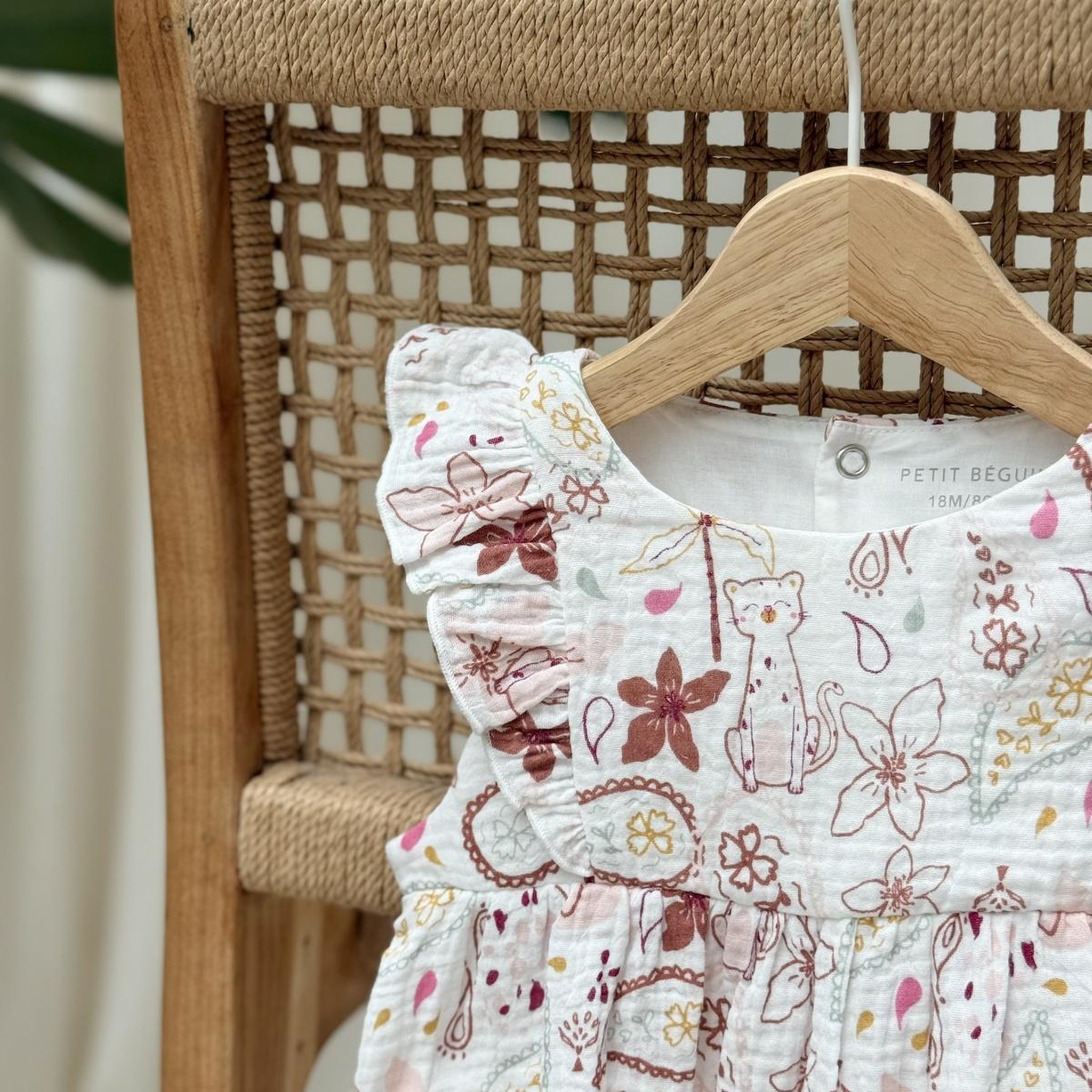Voir la diapositive 6 : Petit Béguin Robe enfant en gaze de coton arizona