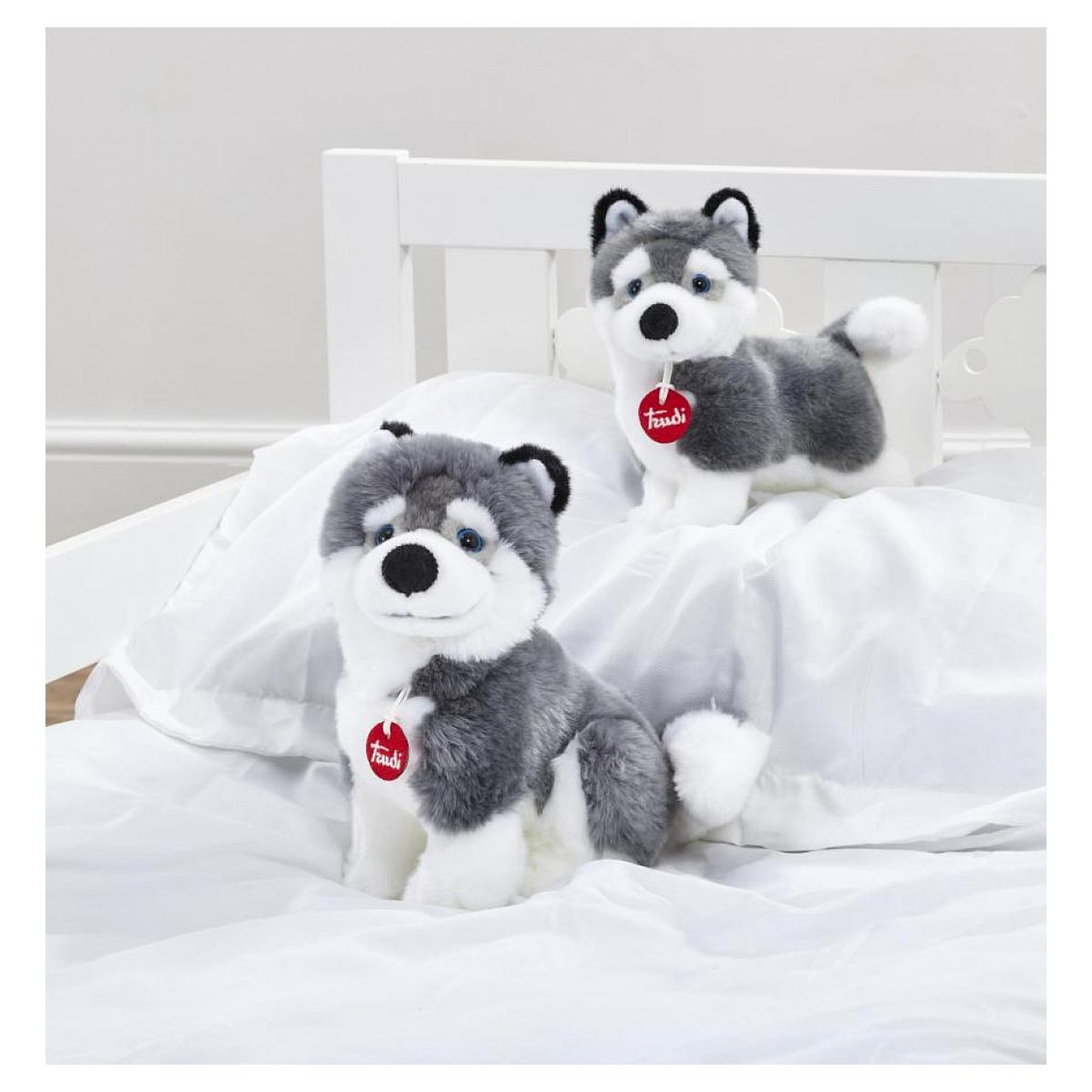 Voir la diapositive 4 : Trudi Peluche chien husky marcus s