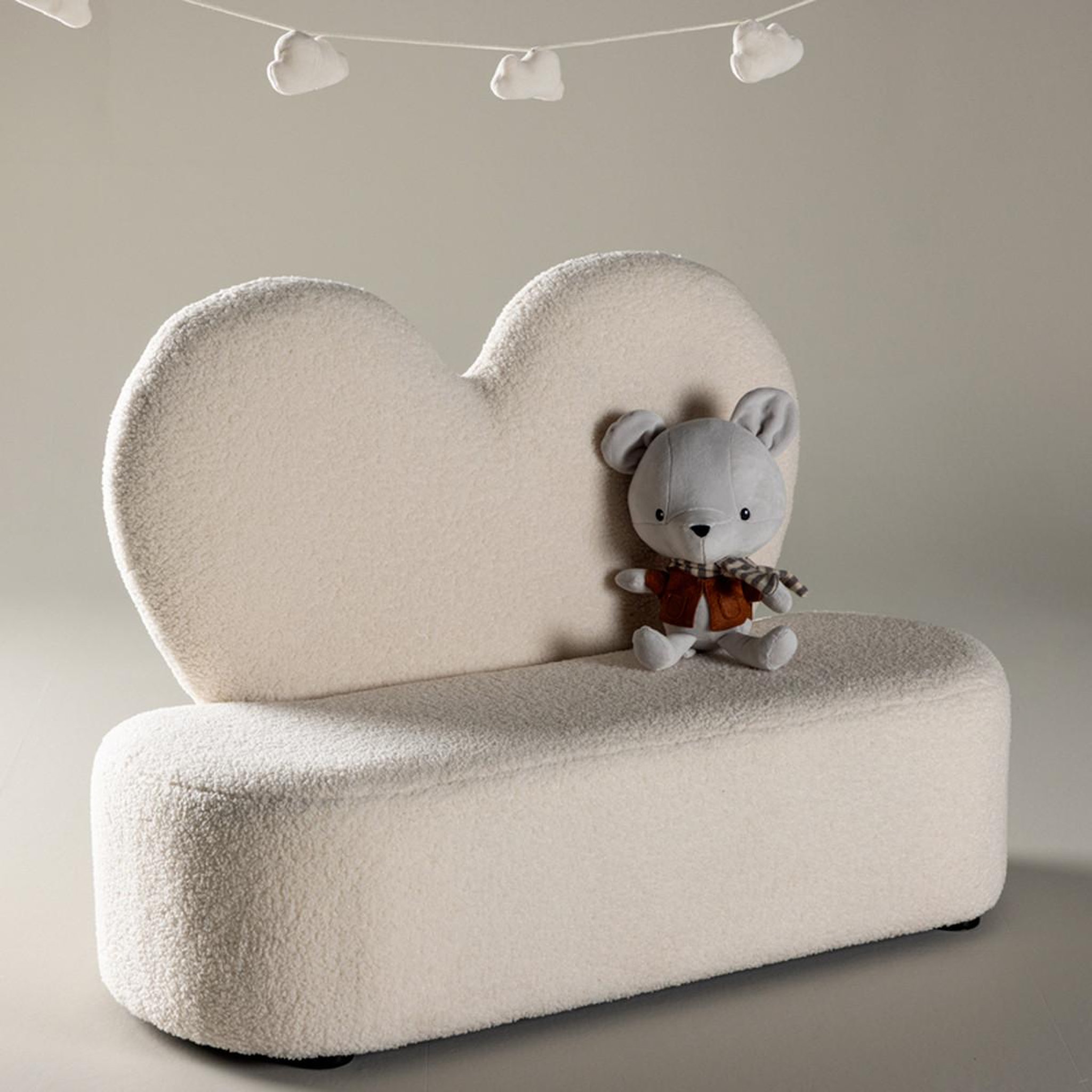Voir la diapositive 6 : Paris Prix Canapé enfant en tissu bouclé  cœur  99cm blanc