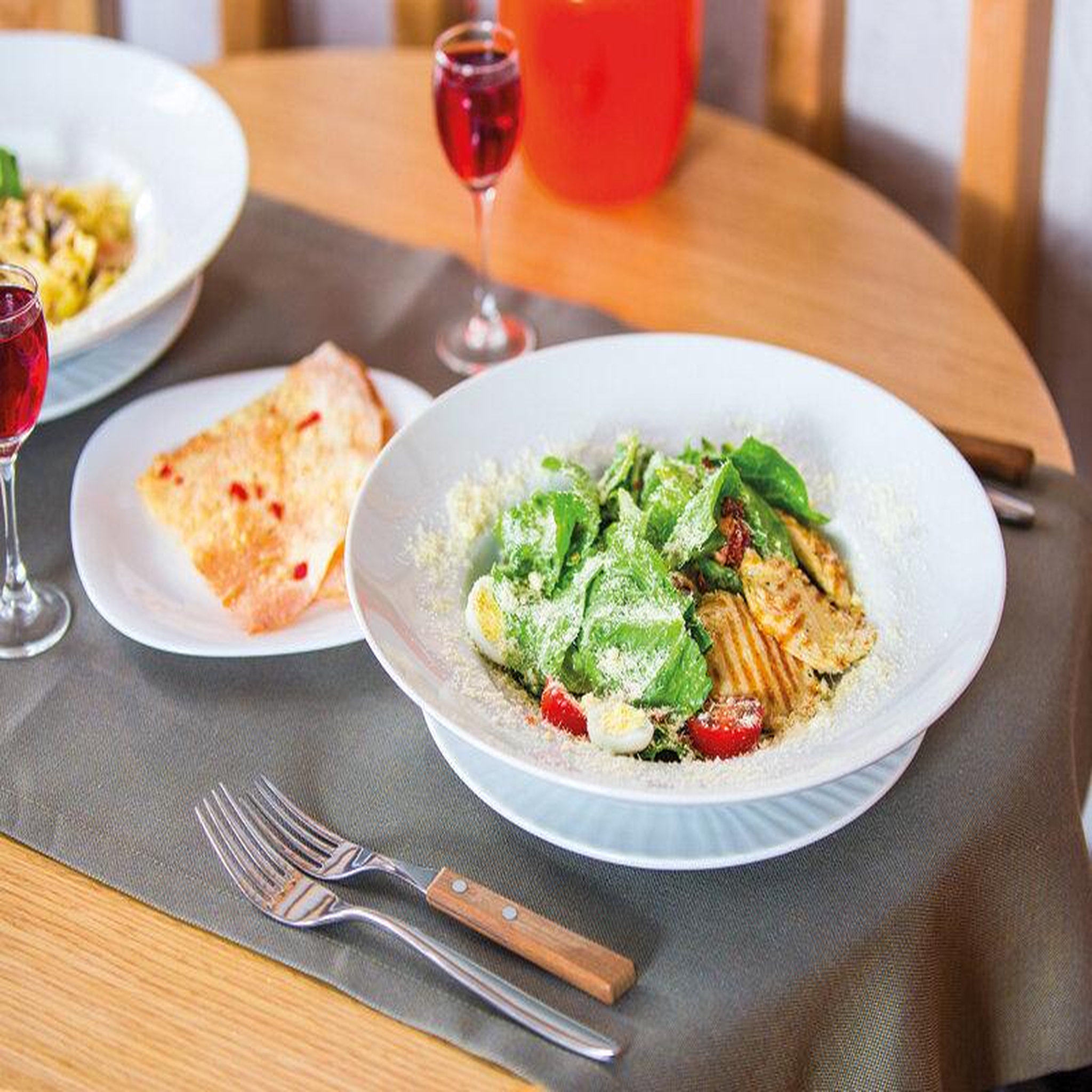 Voir la diapositive 5 : Smartbox Esprit bistrot - coffret cadeau gastronomie