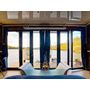 Voir la diapositive 3 : Smartbox Séjour insolite de 2 jours en suite flottante de luxe avec bain bouillonnant près de Paris - Coffret Cadeau Séjour