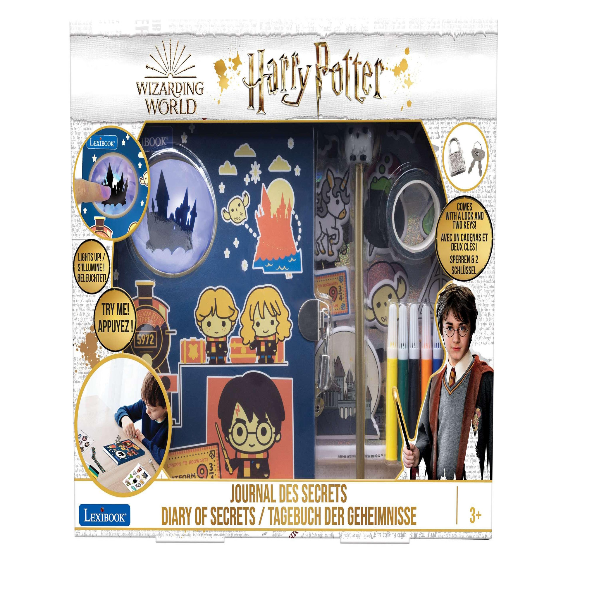 Voir la diapositive 3 : Lexibook Journal Intime Electronique Harry Potter avec effets lumineux et accessoires (stickers, stylo en forme de baguette magique, feutres, ruban adhésif)