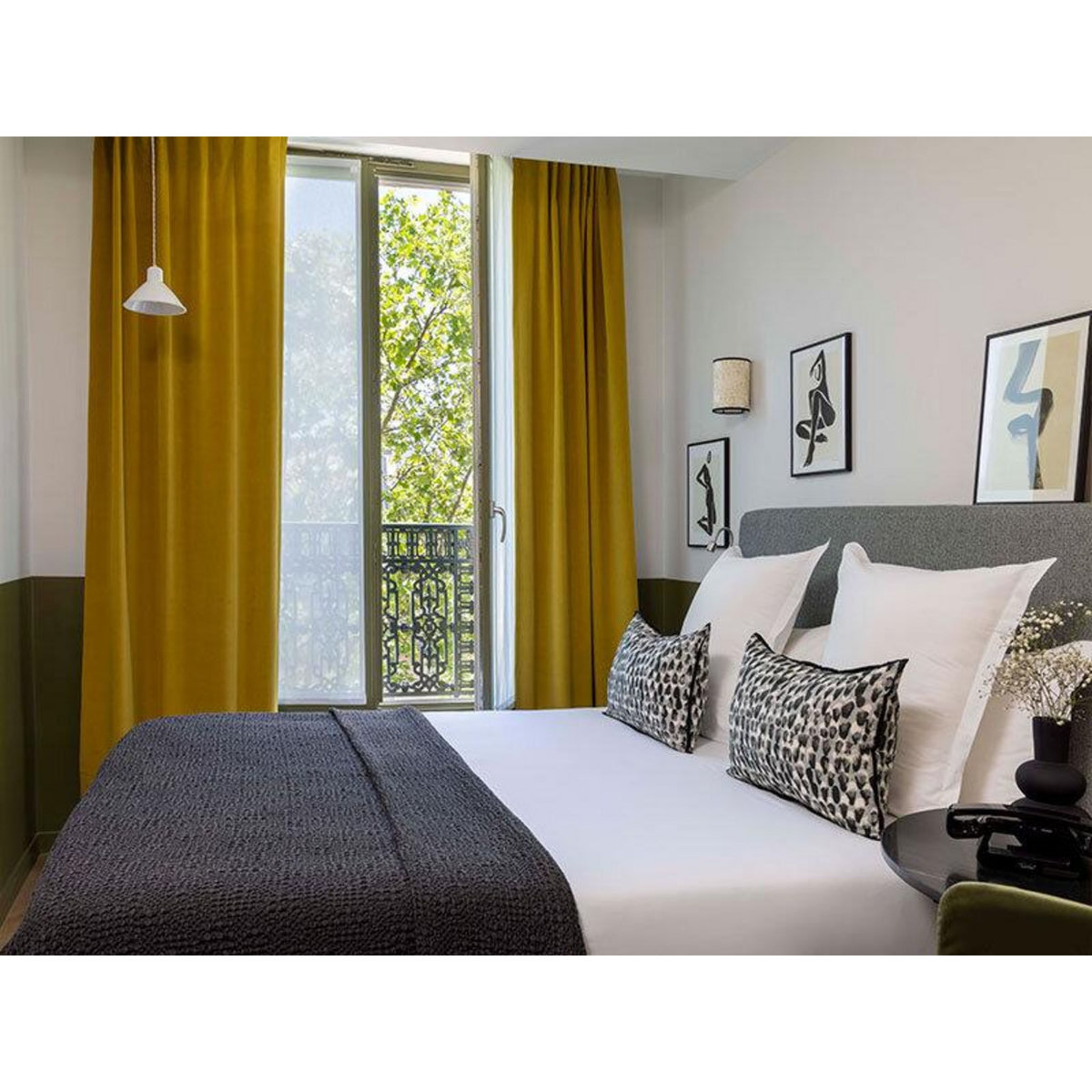 Smartbox 2 jours romantiques à Paris en hôtel 4* avec cocktail et accès au spa près de la place des Vosges - Coffret Cadeau Séjour