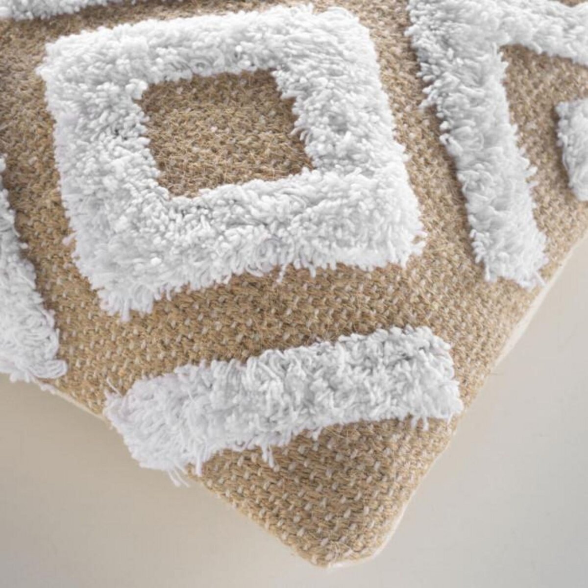 Paris Prix Housse de Coussin Tufté en Jute  Damia  40x40cm Marron