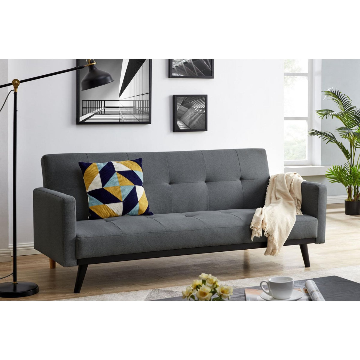 CONCEPT USINE Canapé convertible 3 places en tissu gris foncé pieds noirs LEON