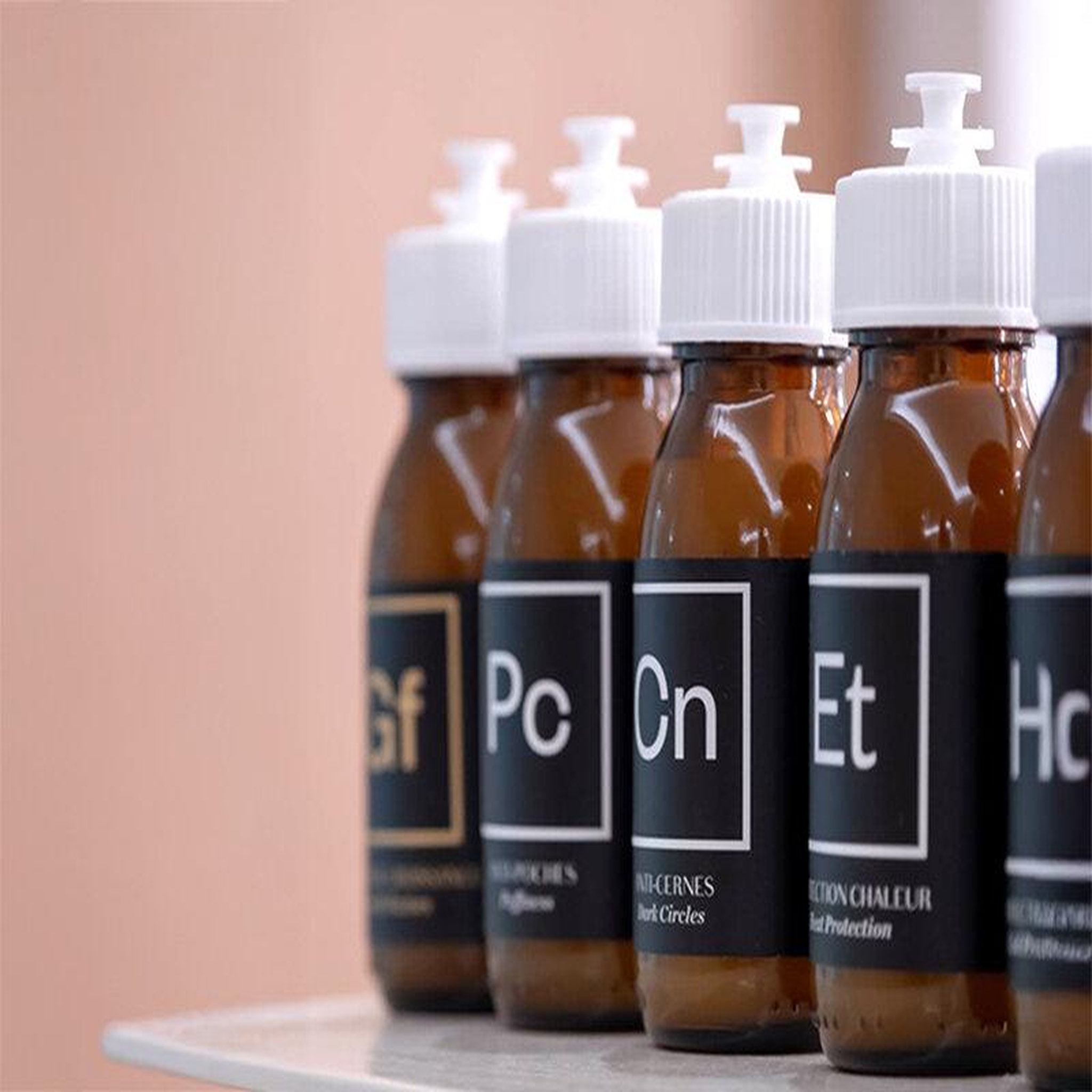 Voir la diapositive 4 : Smartbox Journée relaxante à antibes : massage du corps et accès au sauna avec cocktail - coffret cadeau bien-être