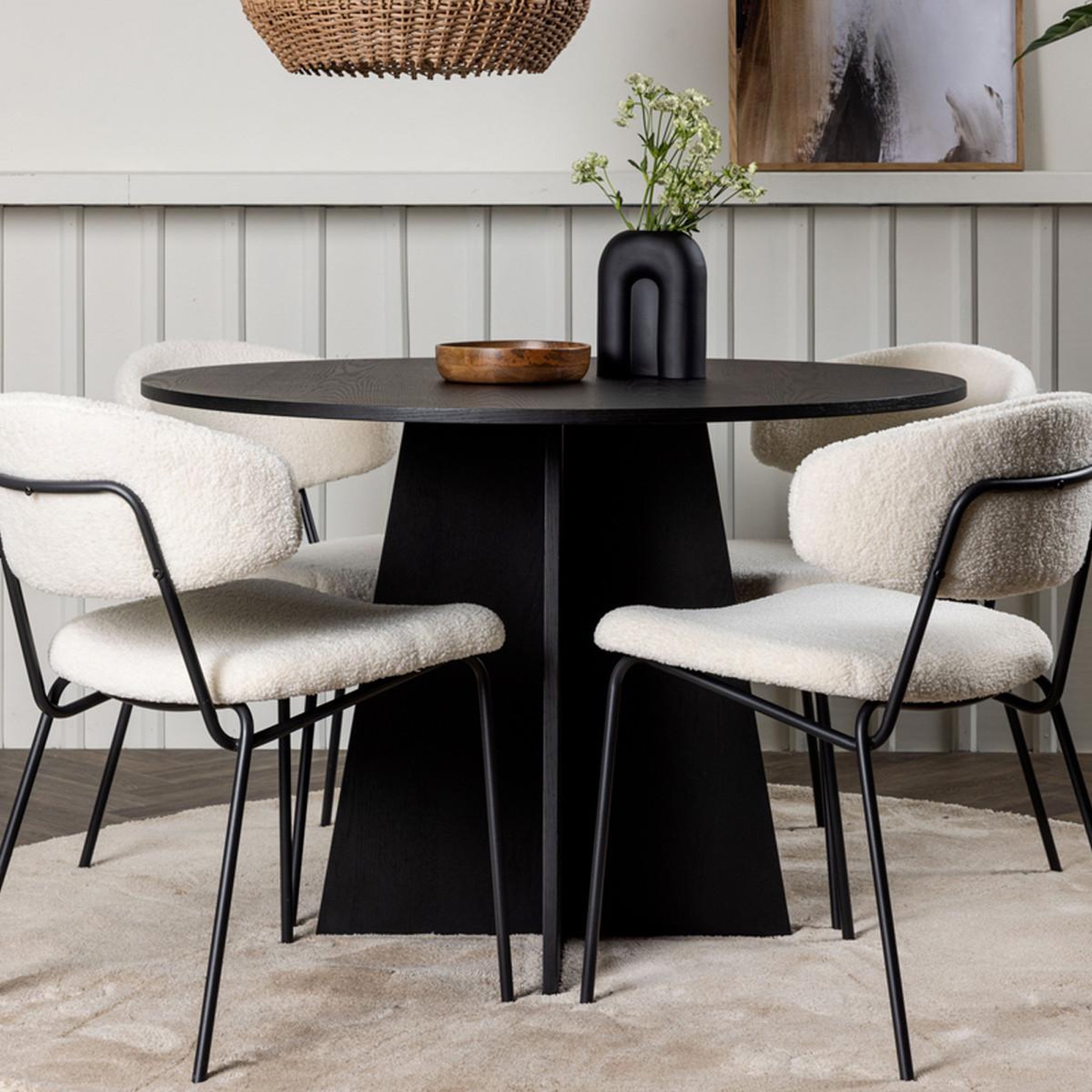 Voir la diapositive 3 : Paris Prix Ensemble table à manger & 4 chaises  bootcut & chico  110cm noir & blanc crème