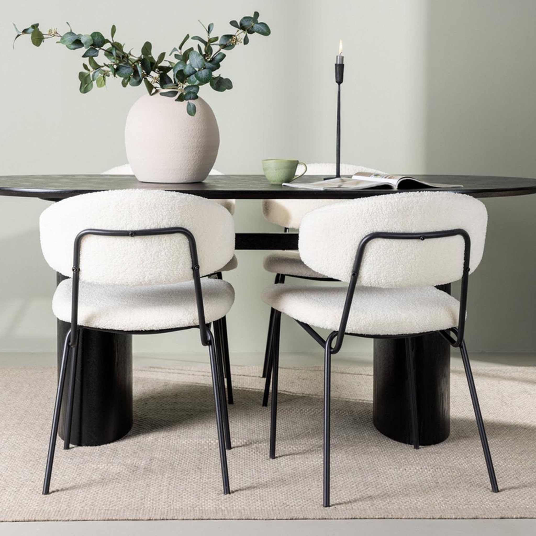 Voir la diapositive 5 : Paris Prix Ensemble table à manger & 4 chaises  isolde & chico  180cm noir & blanc crème