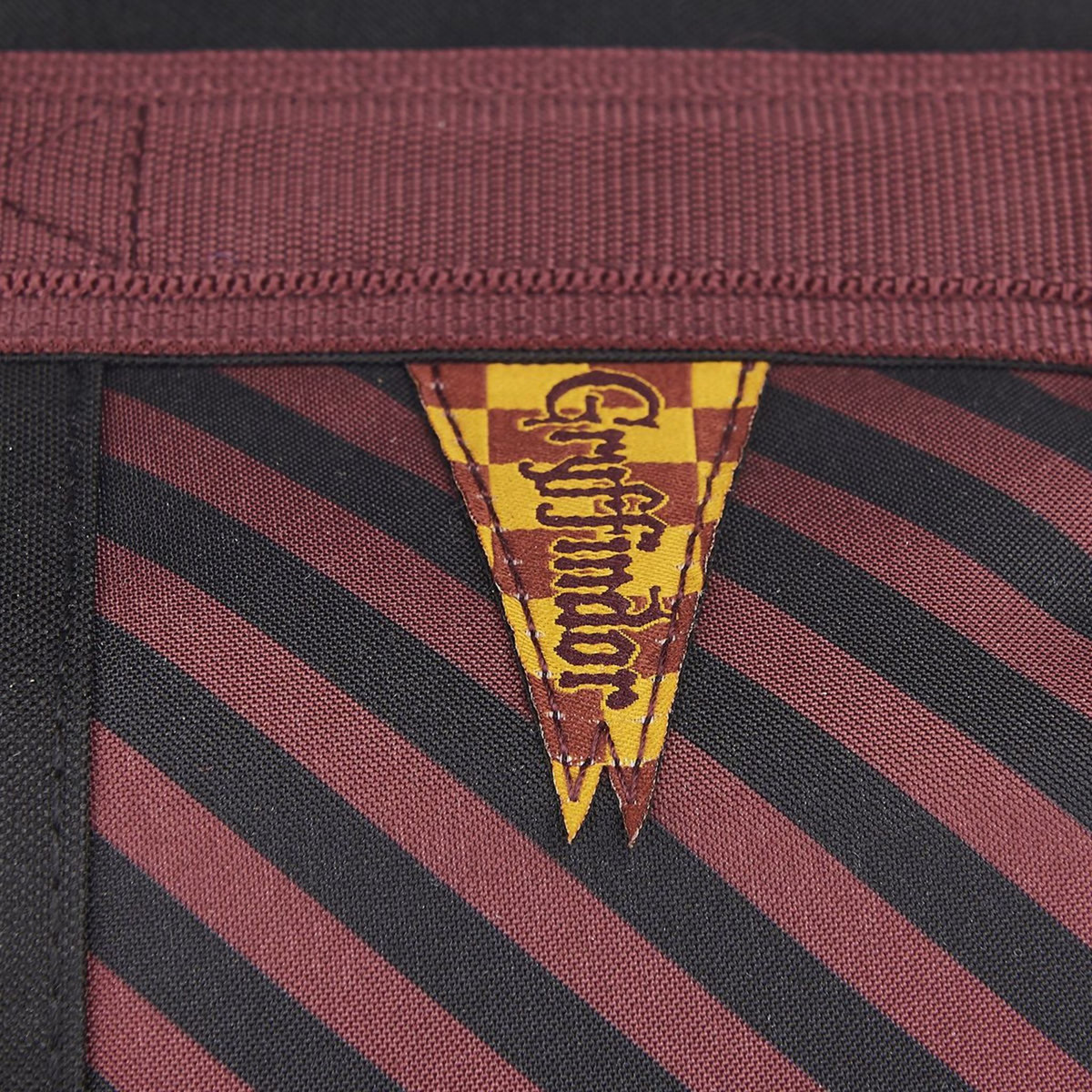 Cartable à roulettes 38 cm CP/CE1/CE2 noir et bordeaux HARRY POTTER