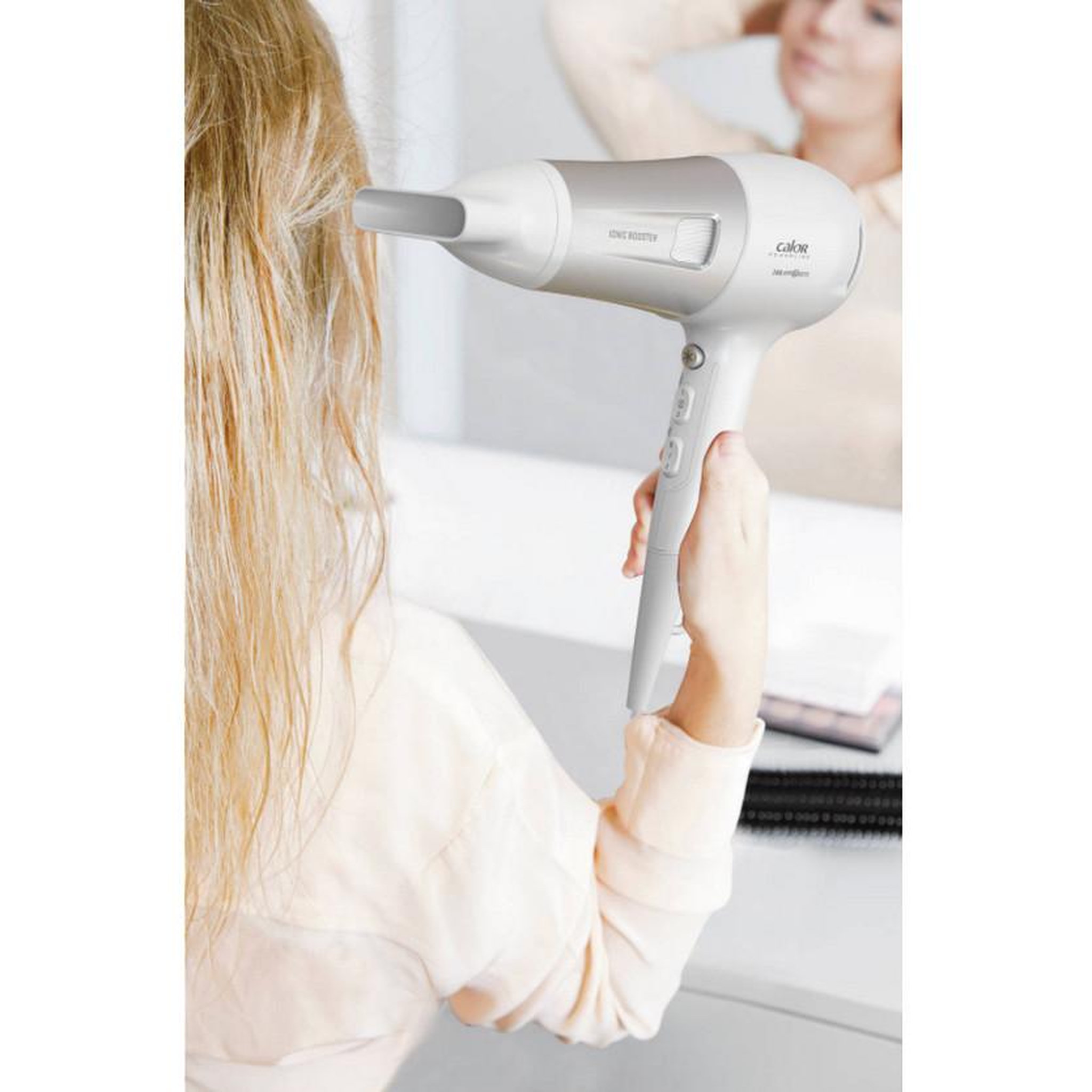 Voir la diapositive 6 : CALOR Sèche-cheveux 2100w blanc - cv5930co