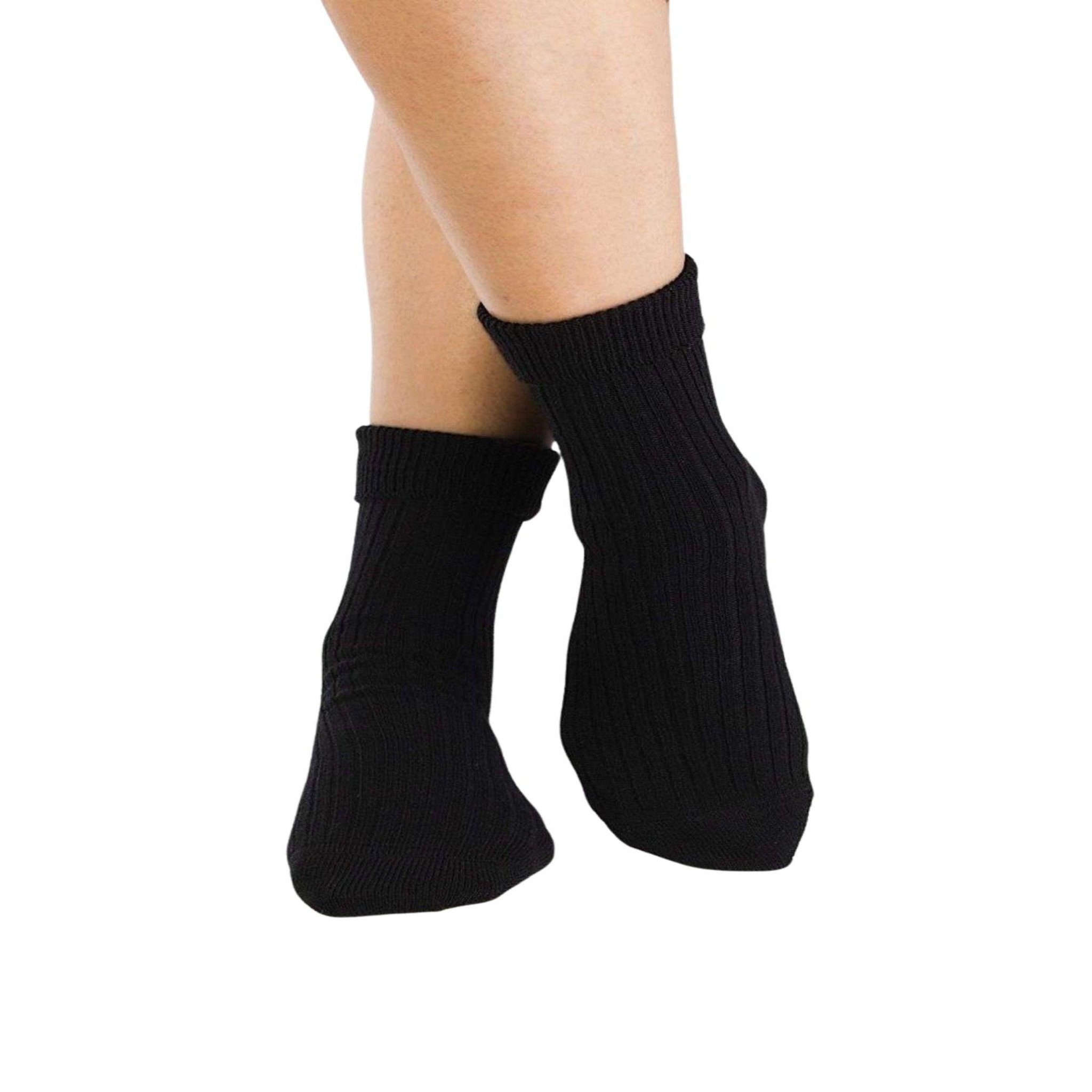 PIRIN HILL Chaussettes laine mérinos épaisses - noir. Coloris disponibles : Noir
