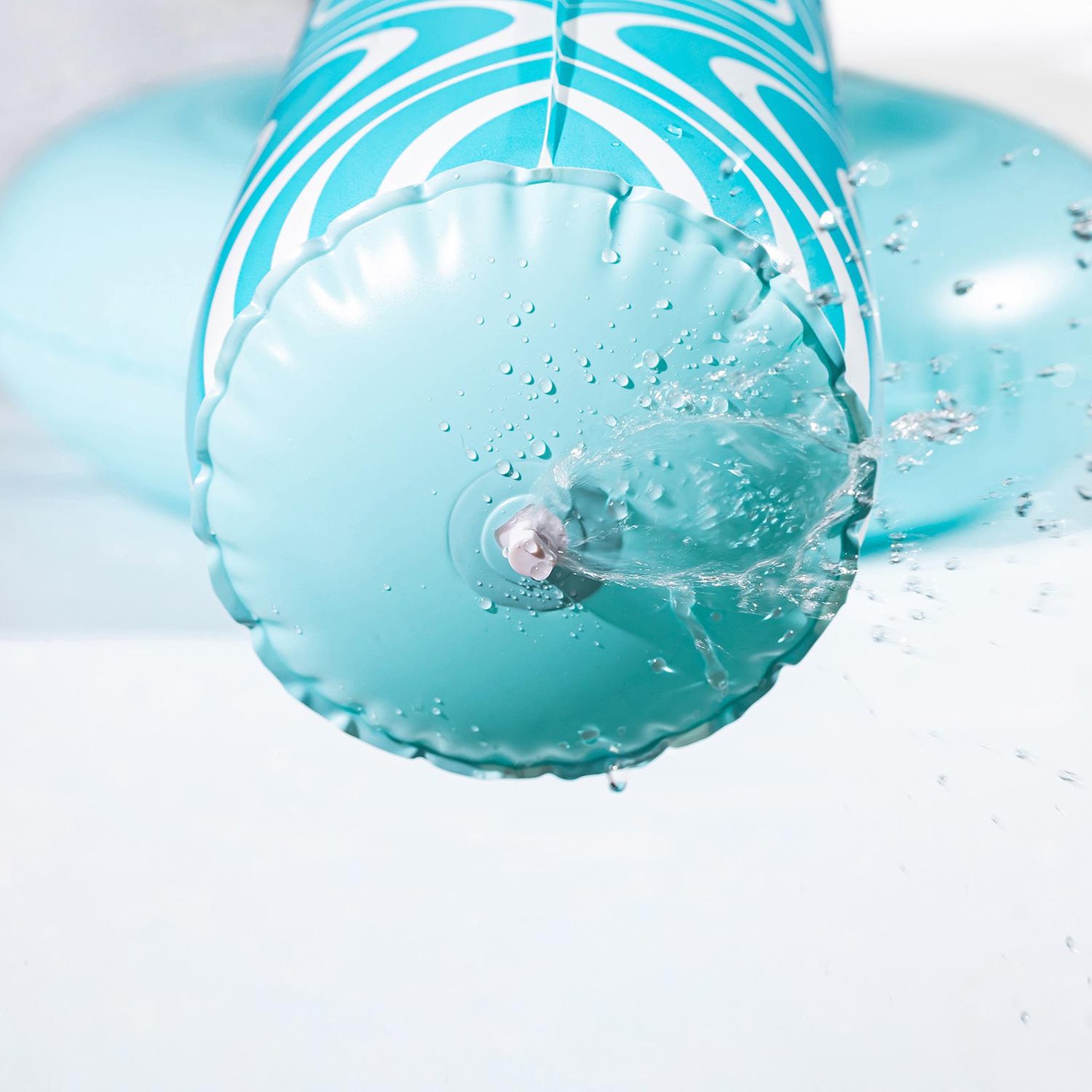 Voir la diapositive 3 : FUNSICLE Jeu d'eau gonflable à sauter Funsicle