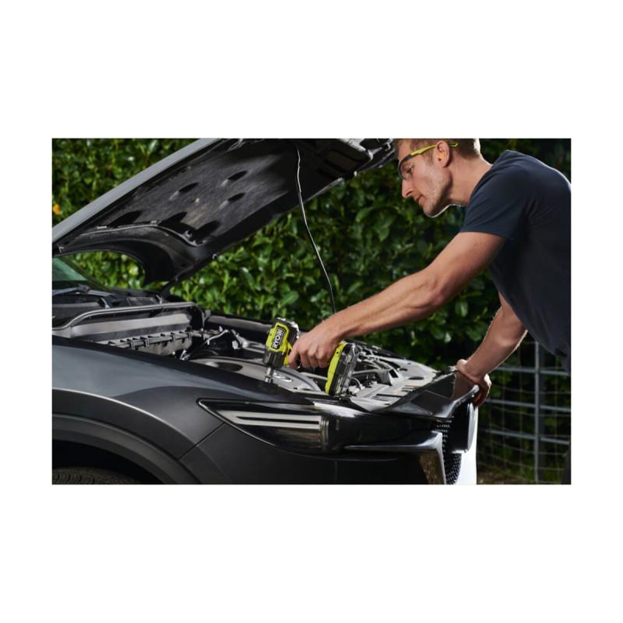 Voir la diapositive 4 : Ryobi Boulonneuse à chocs Brushless 18V RYOBI - 450 Nm - carré 1/2 - Sans batterie ni chargeur - RIW18CBL