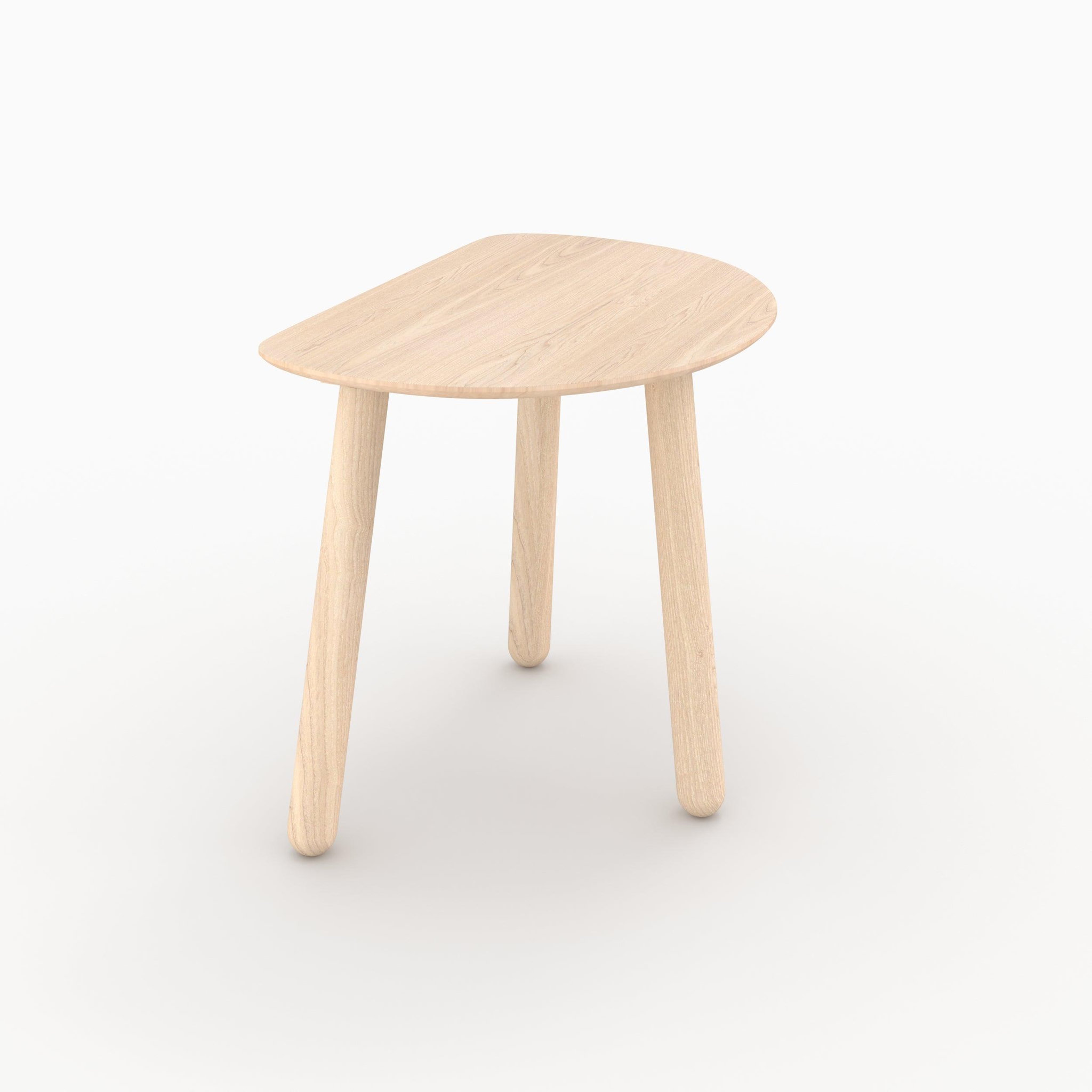 Voir la diapositive 5 : MAISON PAVANE Tables gigognes en bois de frêne effet blanchi-montaine
