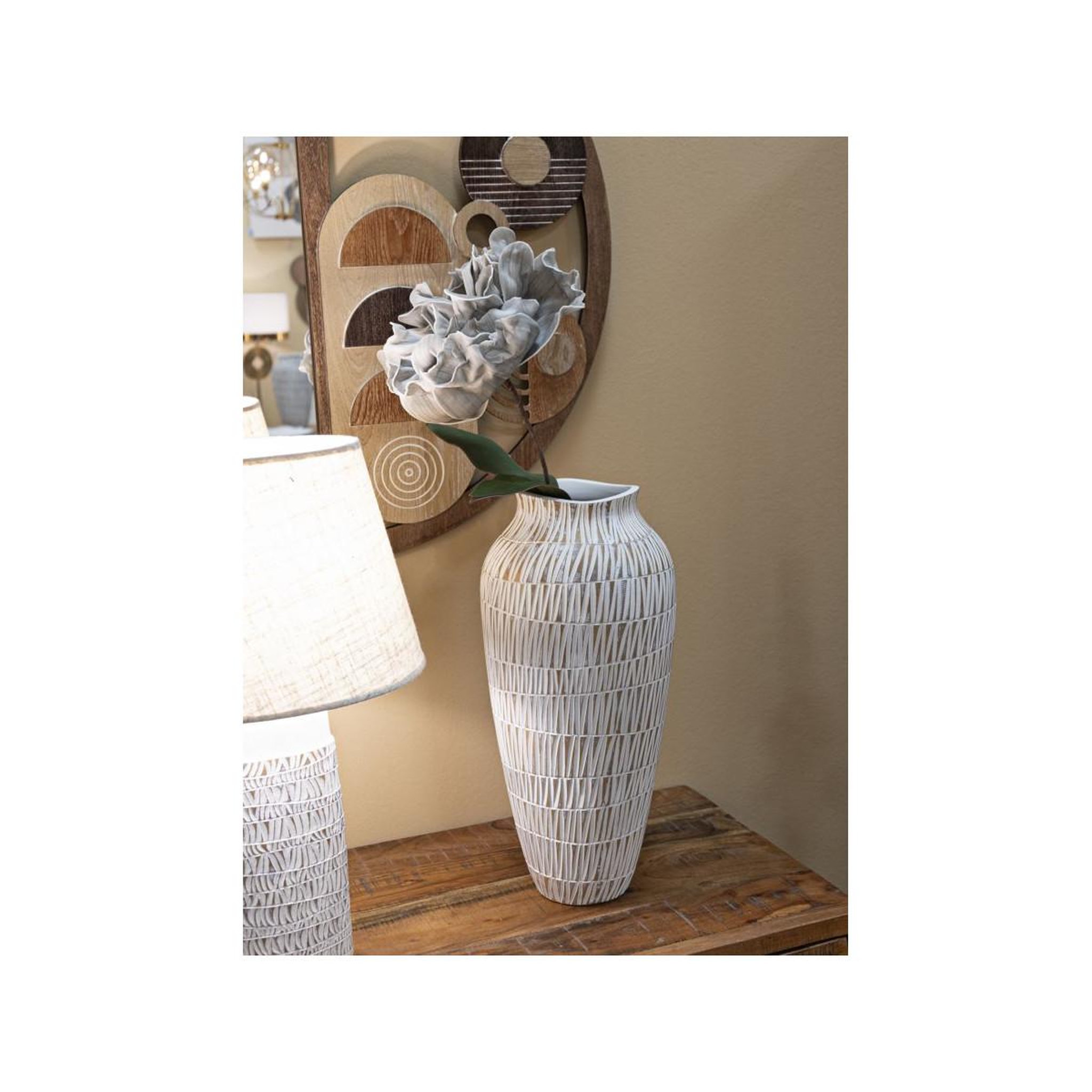 Voir la diapositive 5 : Paris Prix Vase déco en résine  stiky  50cm or & blanc
