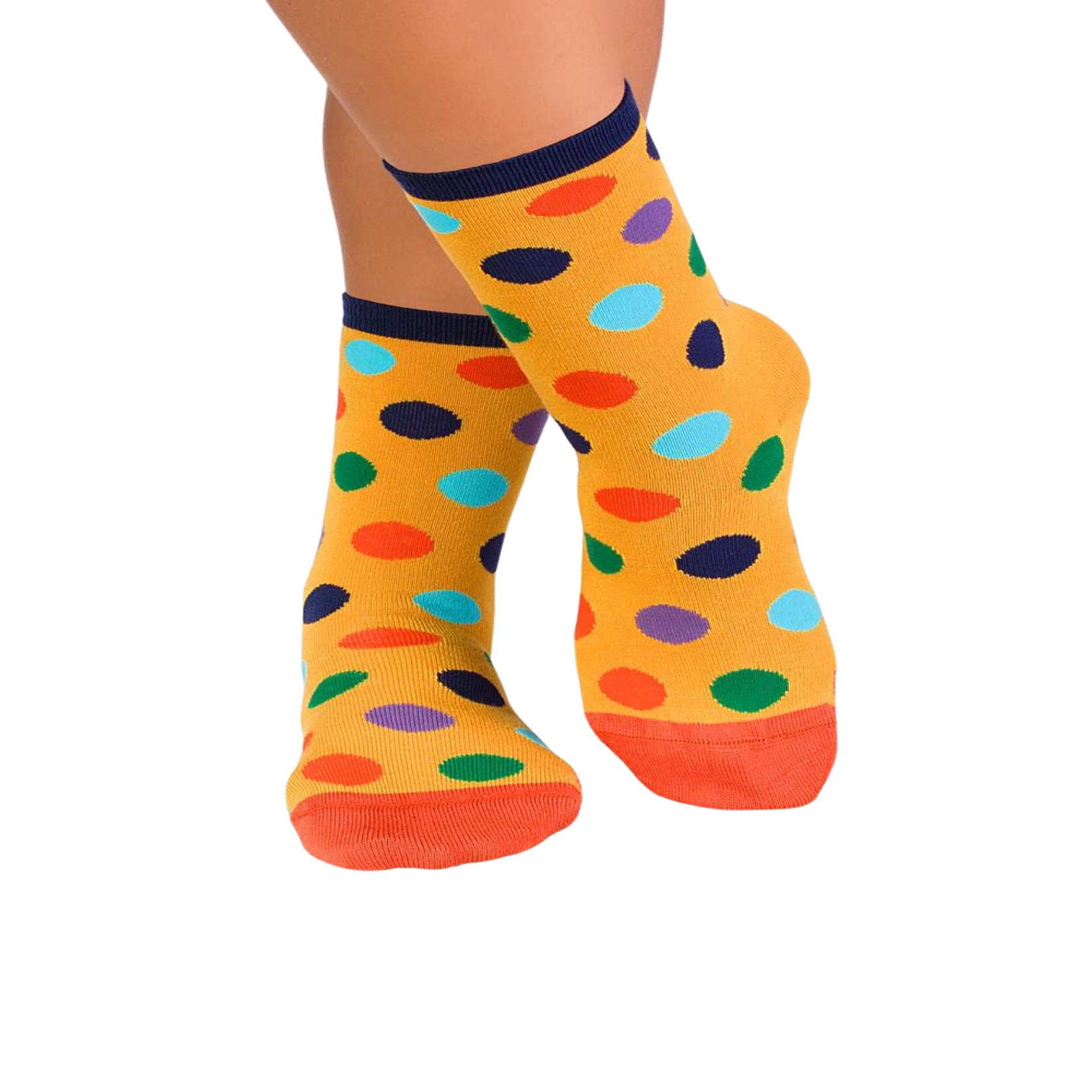 PIRIN HILL Chaussettes en bambou à pois - jaune. Coloris disponibles : Jaune