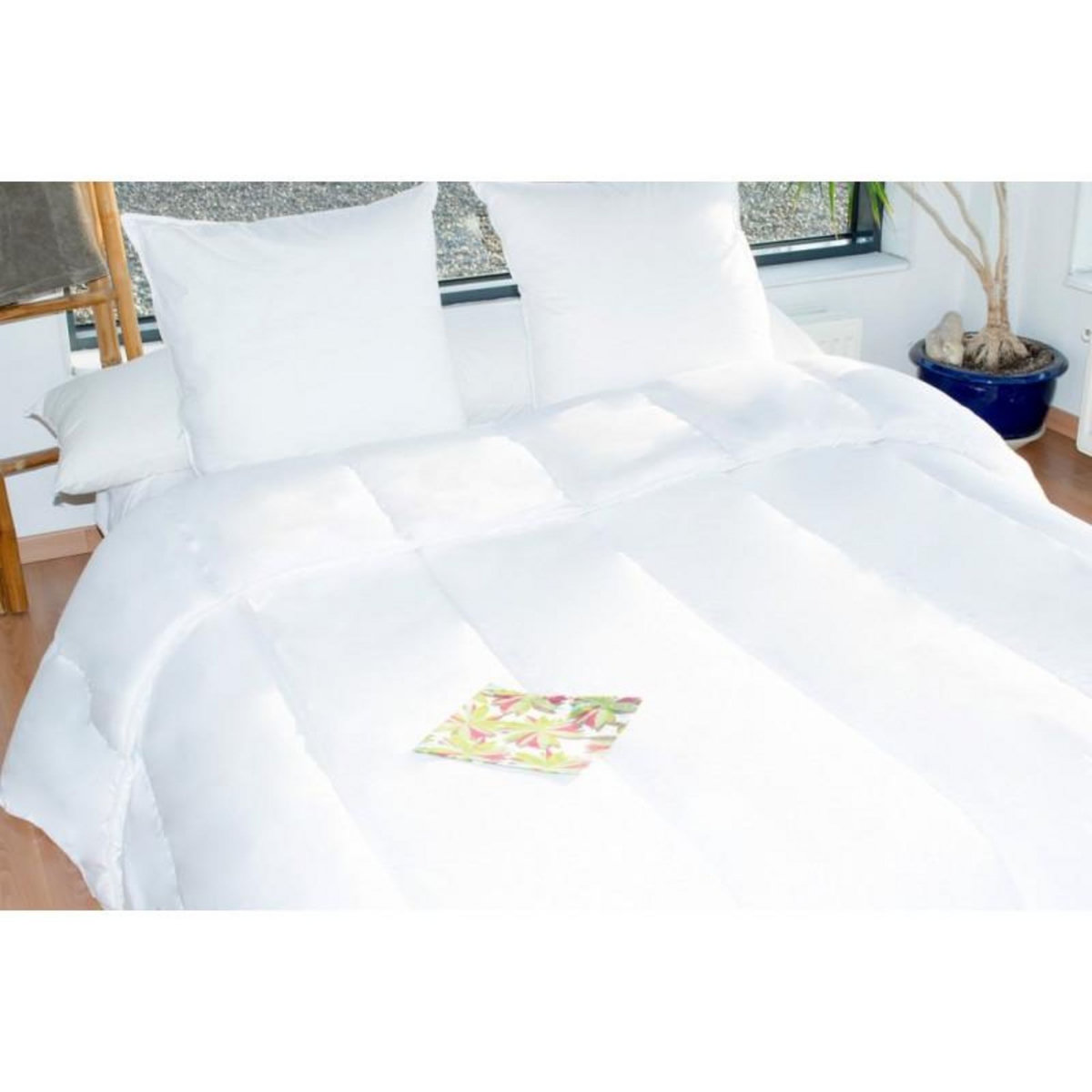 Bleu Calin Couette protection totale anti acariens 400 gr/m² 220 x 240 cm pour lit 2 places 140 x 190 cm à 160 x 200 cm - Blanc - 220 x 240 cm pour lit 2 places