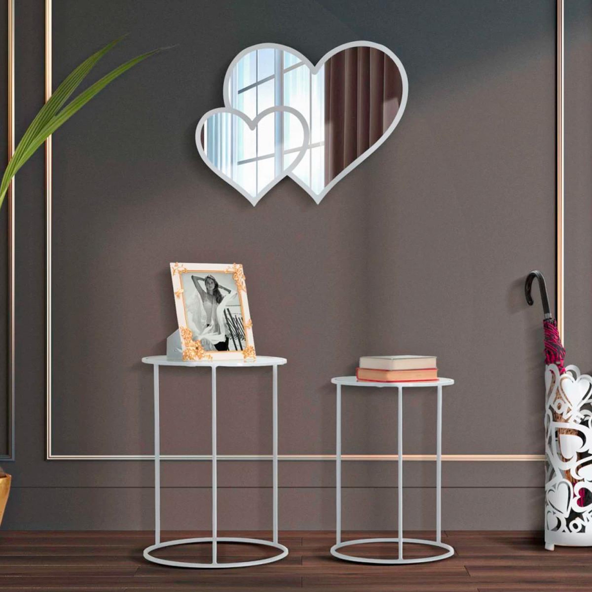 Voir la diapositive 6 : Paris Prix Lot de 2 tables d'appoint gigognes  cœur  60cm blanc