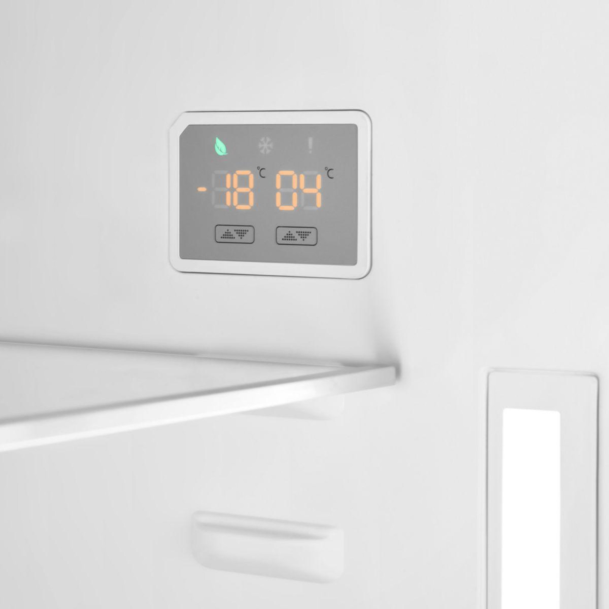 Voir la diapositive 4 : SMEG Réfrigérateur combiné FA8005LPO6