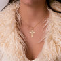 Voir la diapositive 2 : L'ATELIER D'AZUR Pendentif  - Médaille Croix Or 18 Carats 750 Jaune - Chaine Offerte