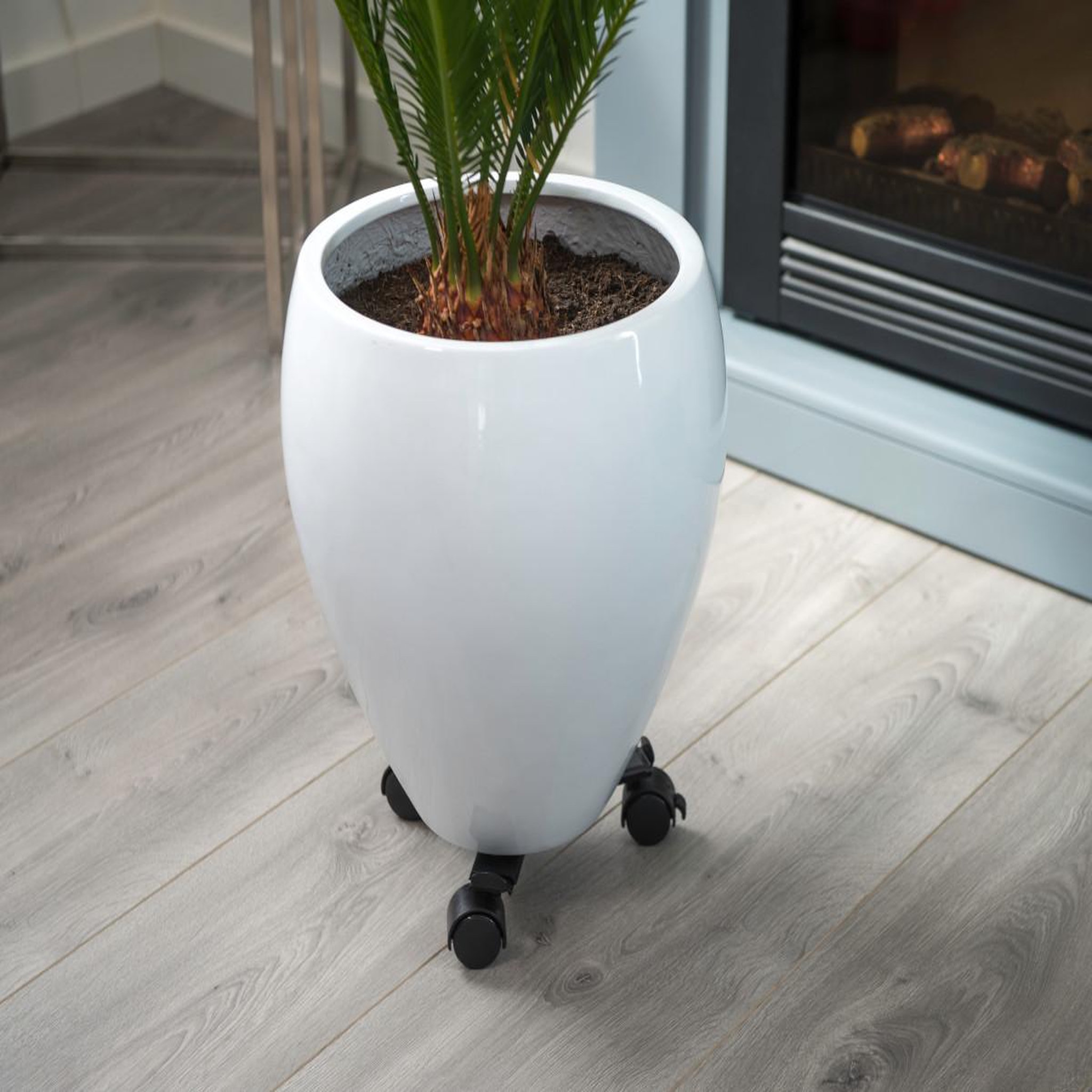 Voir la diapositive 4 : NATURE Support roulant extensible - métal époxy coloris noir mat, 3 branches, charge maxi 75 kg, 3 roulettes - 27/37 x 27/37 cm - Nature
