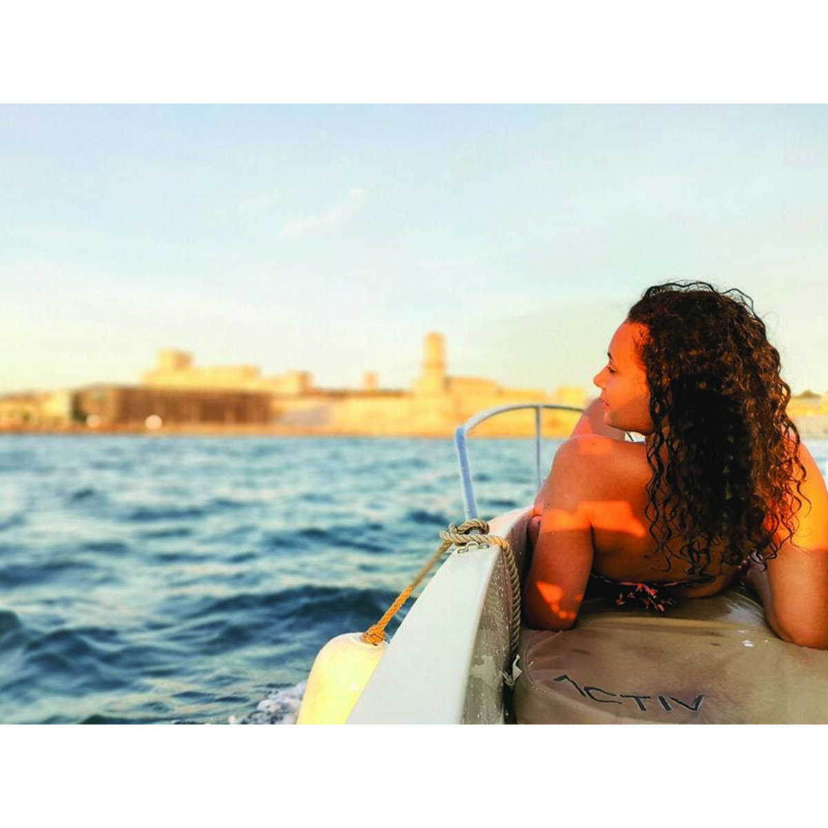 Smartbox Excursion de rêve en bateau dans l'archipel du Frioul en famille - Coffret Cadeau Sport & Aventure