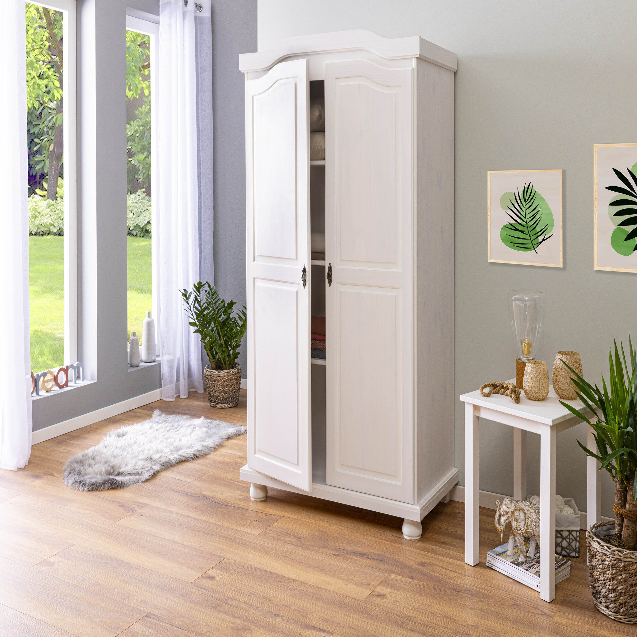 Voir la diapositive 5 : Armoire 2 portes en bois massif HEDDA 
