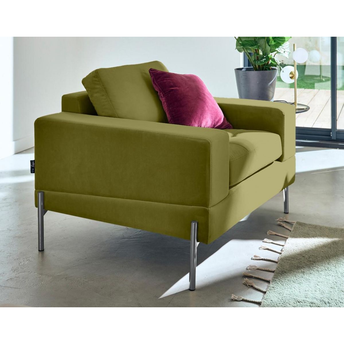 LISA DESIGN Isaure - fauteuil en velours