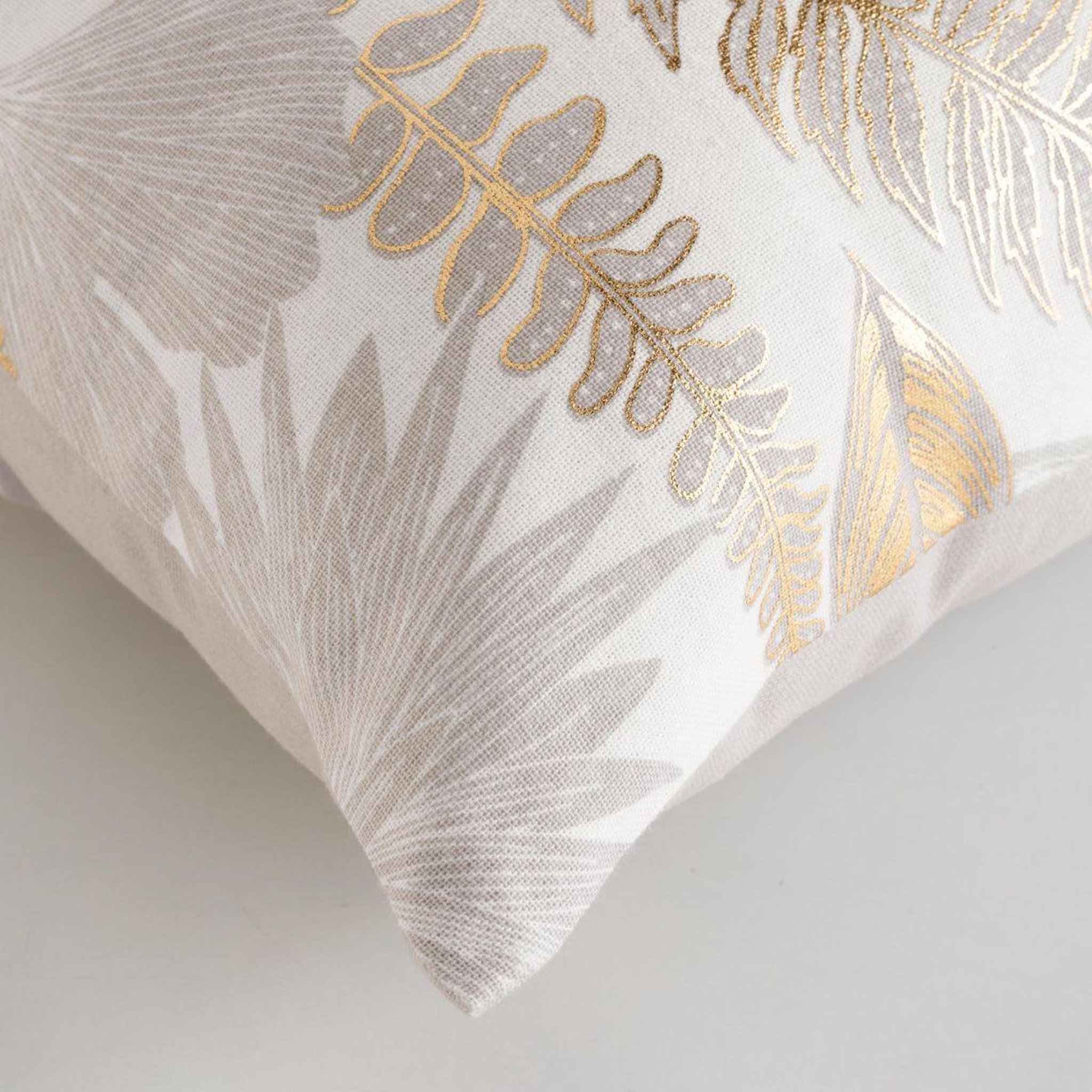 Voir la diapositive 3 : Douceur d'Intérieur Coussin déco imprimé  melisse  40x60cm multicolore