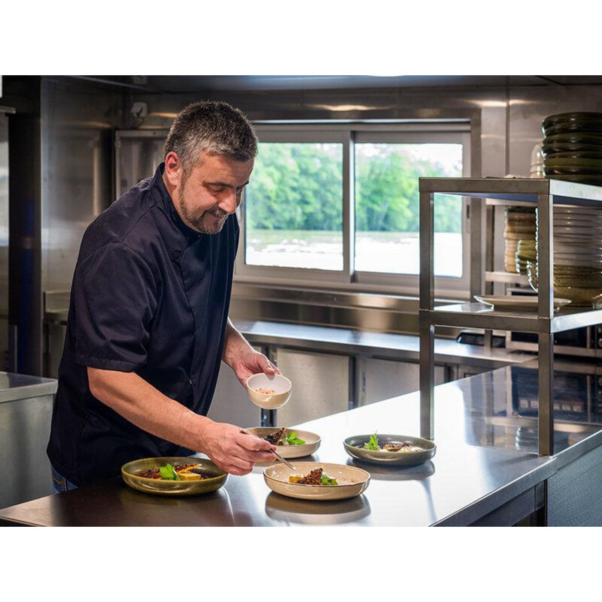 Smartbox Croisière sur la Seine : 1h30 avec brunch à bord du Capitaine Fracasse - Coffret Cadeau Multi-thèmes