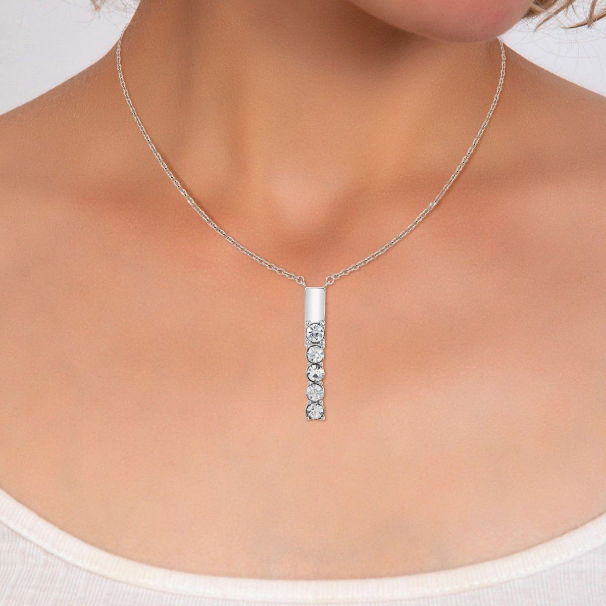 SC CRYSTAL Collier par SC Crystal orné de Zirconium