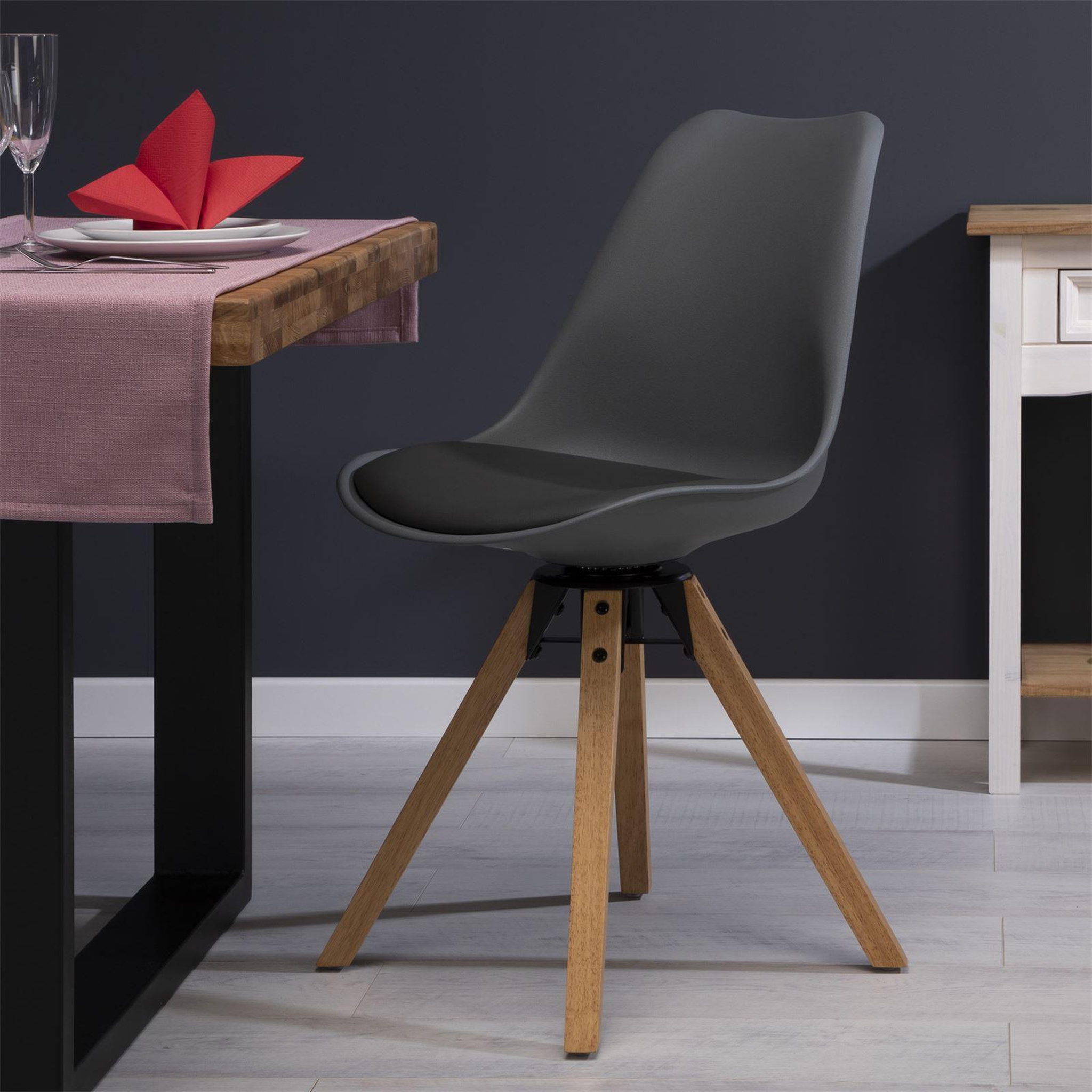 Voir la diapositive 2 : IDIMEX Lot de 2 chaises pivotantes BOLIVIA, style scandinave, synthétique et bois