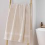 Voir la diapositive 3 : Paris Prix Drap de Douche  Elegance  70x130cm Sable