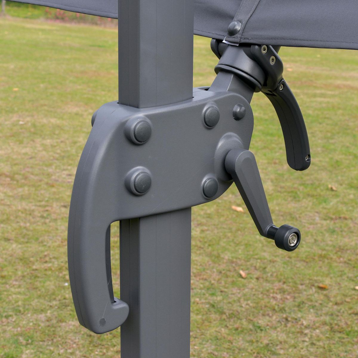 OUTSUNNY Parasol déporté carré parasol LED inclinable pivotant 360° manivelle piètement acier dim. 3L x 3l x 2,66H m gris