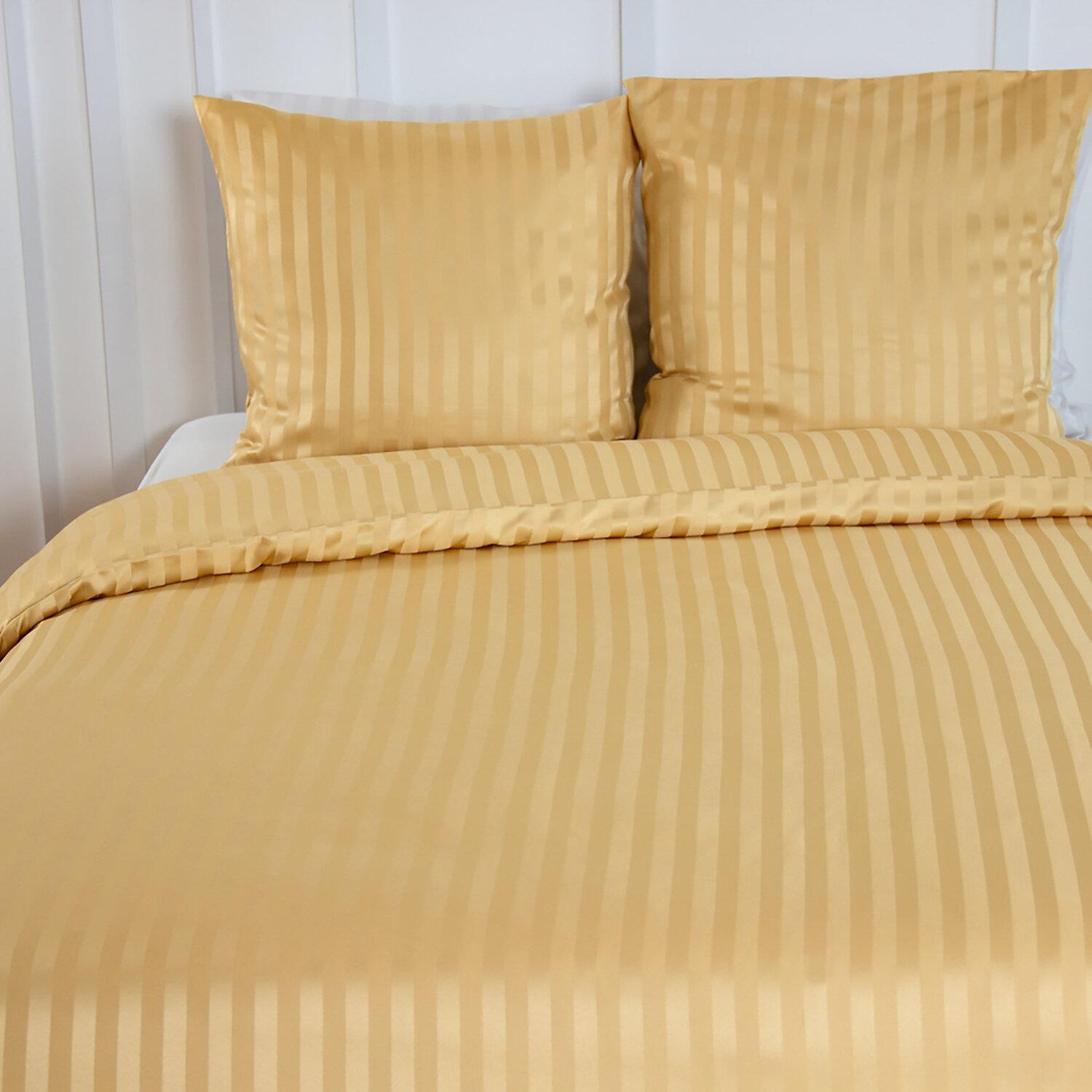 Voir la diapositive 3 : Home collection Parure housse de couette 100% satin de microfibre