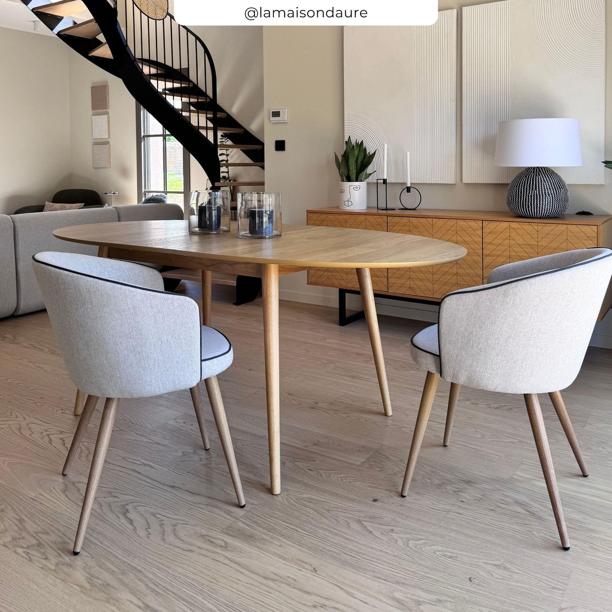 Rendez vous déco Table ovale 6/8 personnes extensible en bois clair 170/200 cm - Eddy