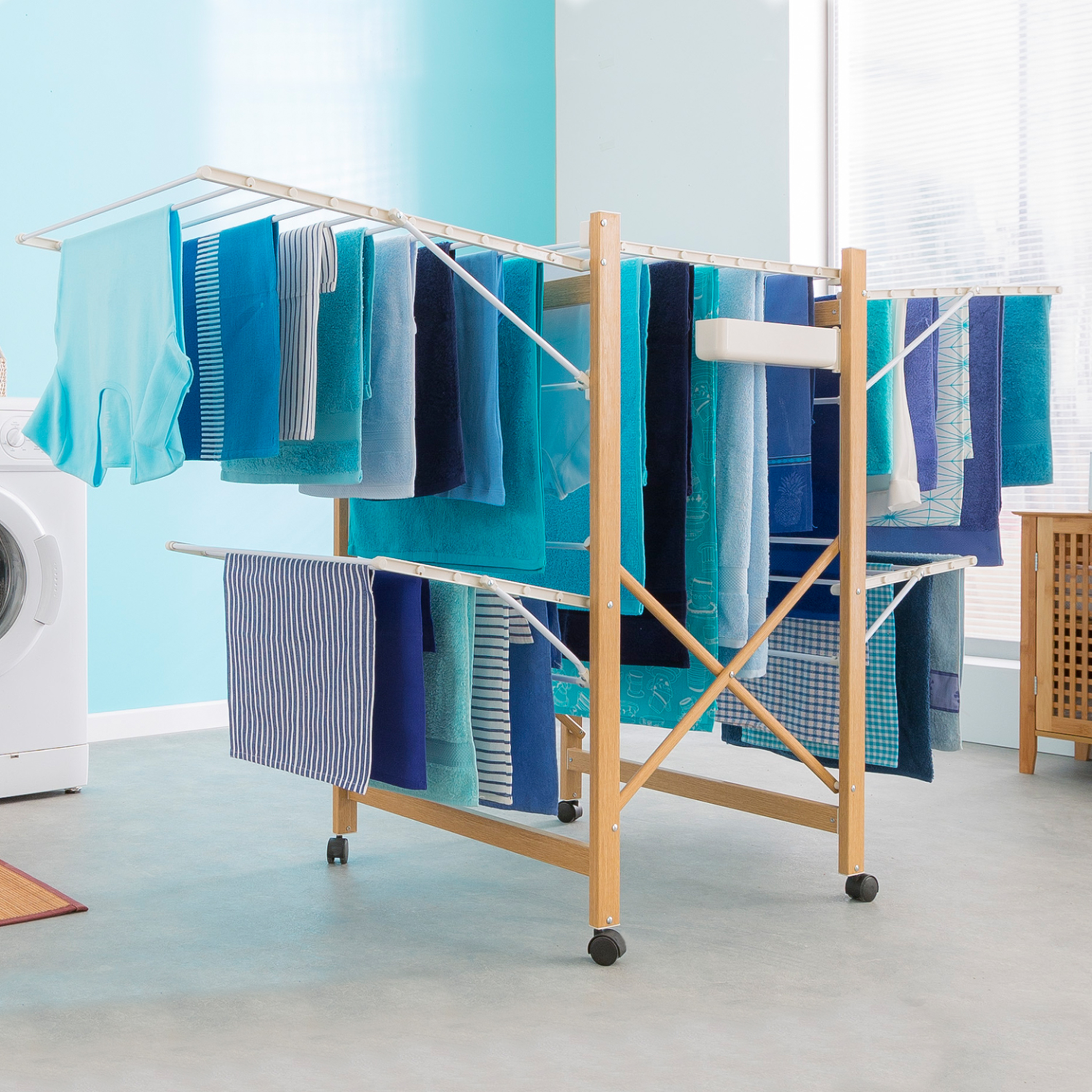 Voir la diapositive 2 : ID MARKET Séchoir à linge pliable deluxe capacité 27m blanc et effet bois