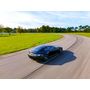 Voir la diapositive 3 : Smartbox Stage de pilotage : 2 tours sur le circuit de Lohéac en Aston Martin V8 Vantage - Coffret Cadeau Sport & Aventure