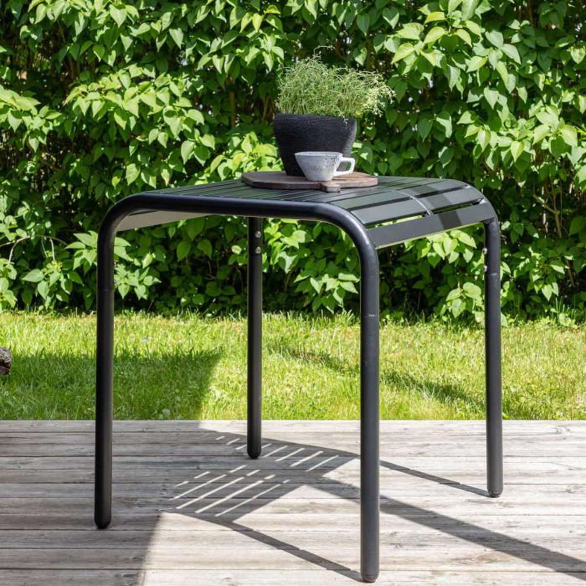 Paris Prix Table de Jardin Design  Borneo  75cm Noir