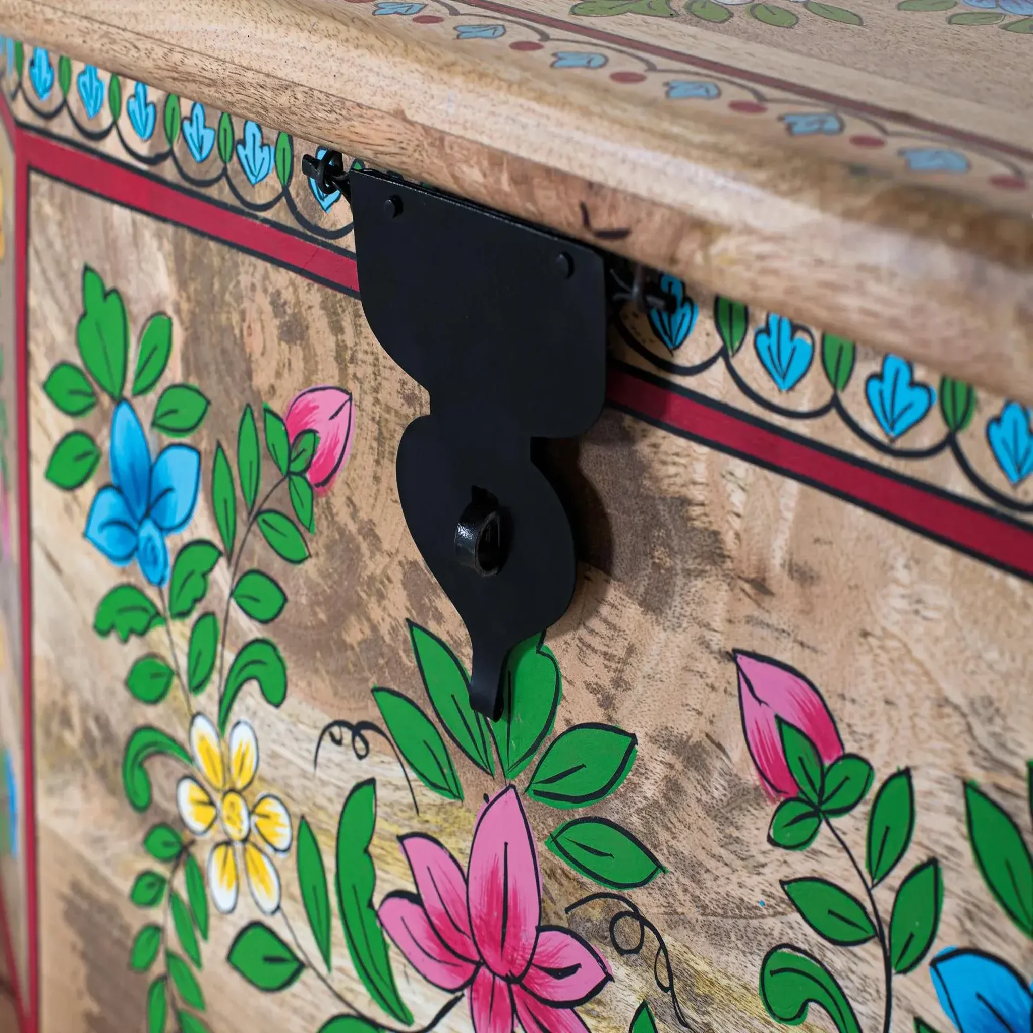 Voir la diapositive 4 : GINER Y COLOMER SL Coffre en bois de manguier 95 cm style vintage artisanal